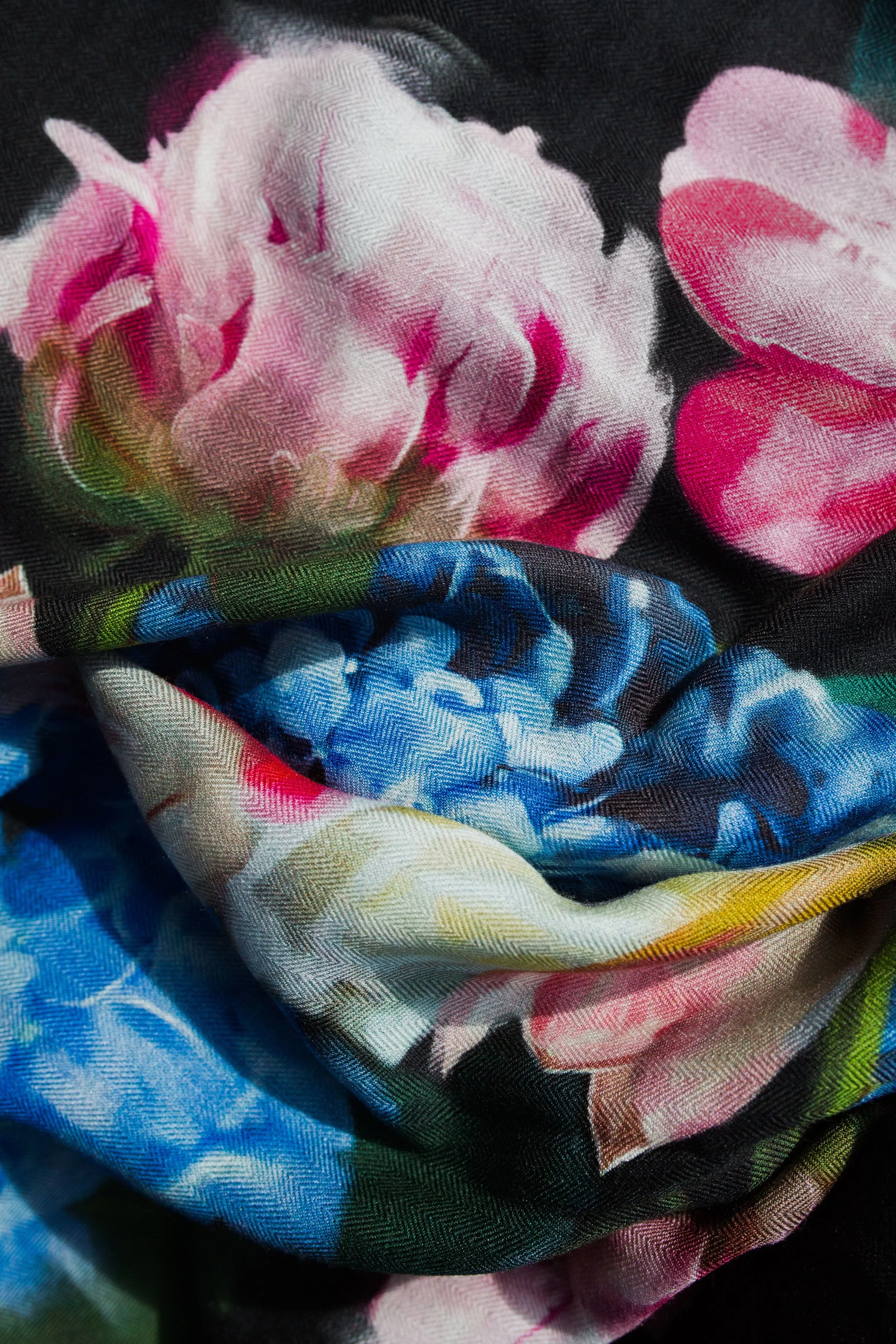 SOUL GARDEN designer wool silk shawl — close-up of the pink and blue floral print