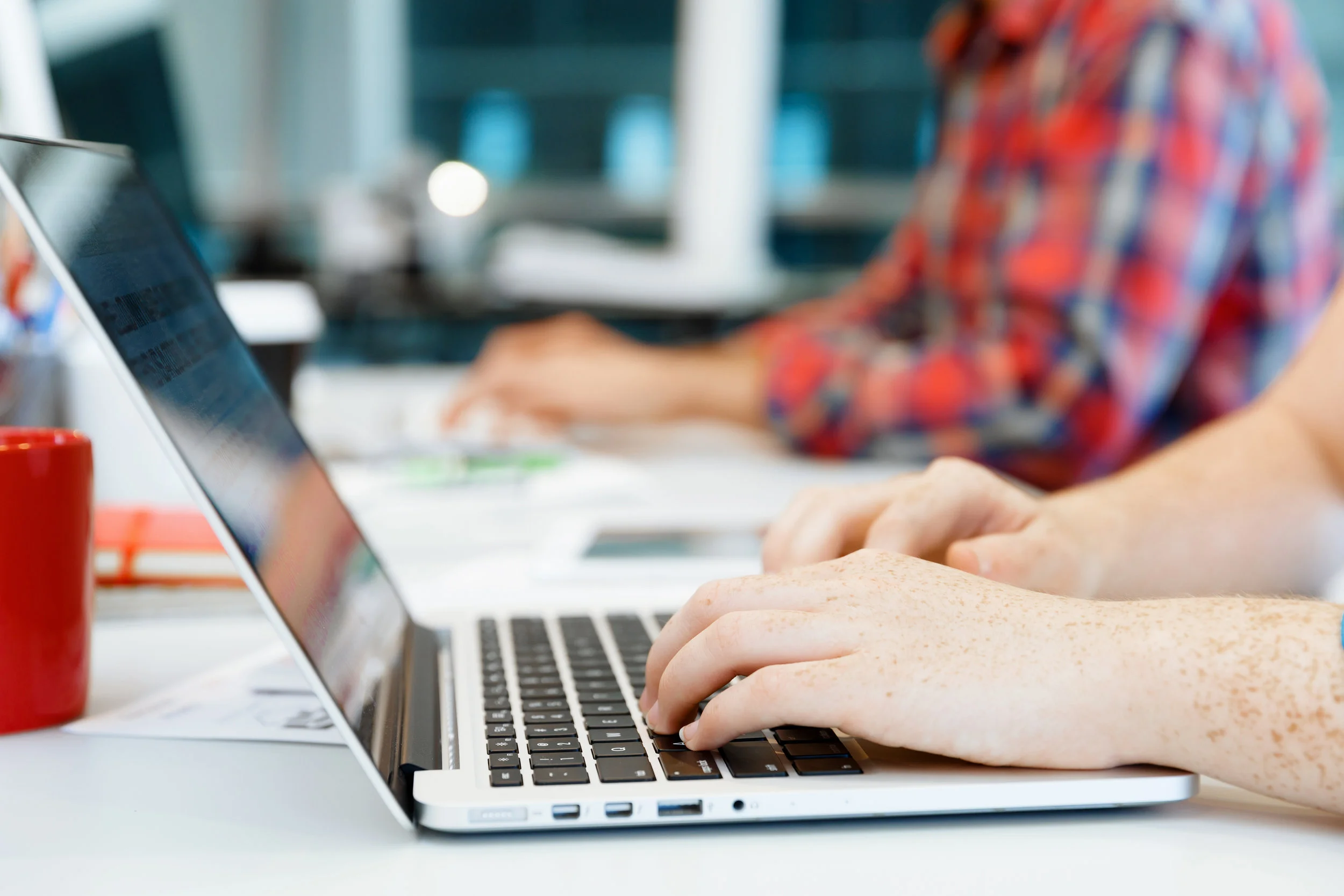 hands-typing-on-the-keyboard-PDK5XLN.jpg