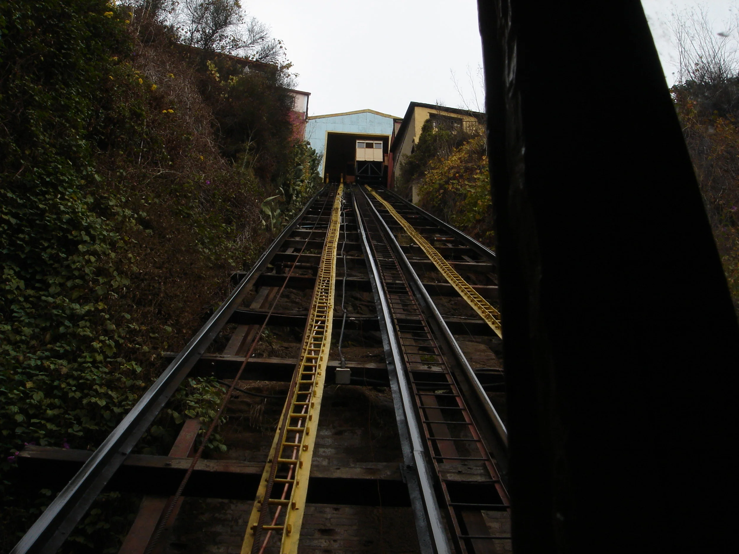 old cable car up to the heights.JPG