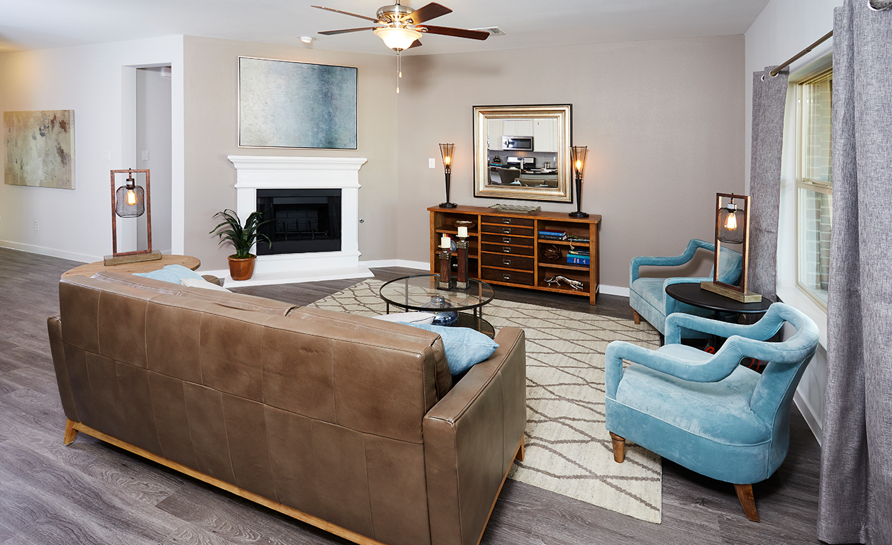 Gray Point Homes Gallery — Llano Springs