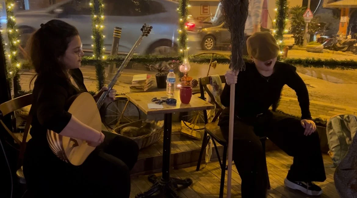 PERFORMING THE FEMALE MEDDAH