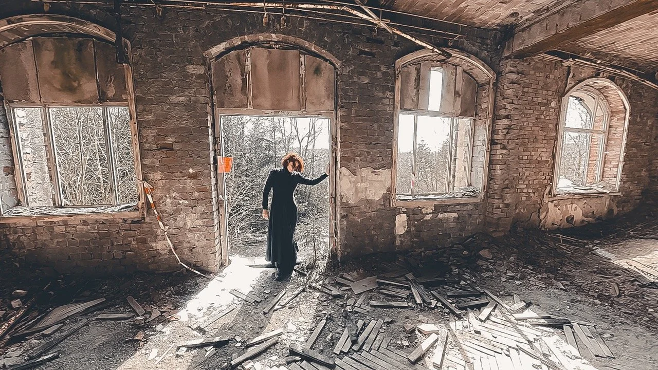 VISITING IMMUNE PLACES: THE SPECTRES OF TUBERCULOSIS AND the body in the post-sanatorium space