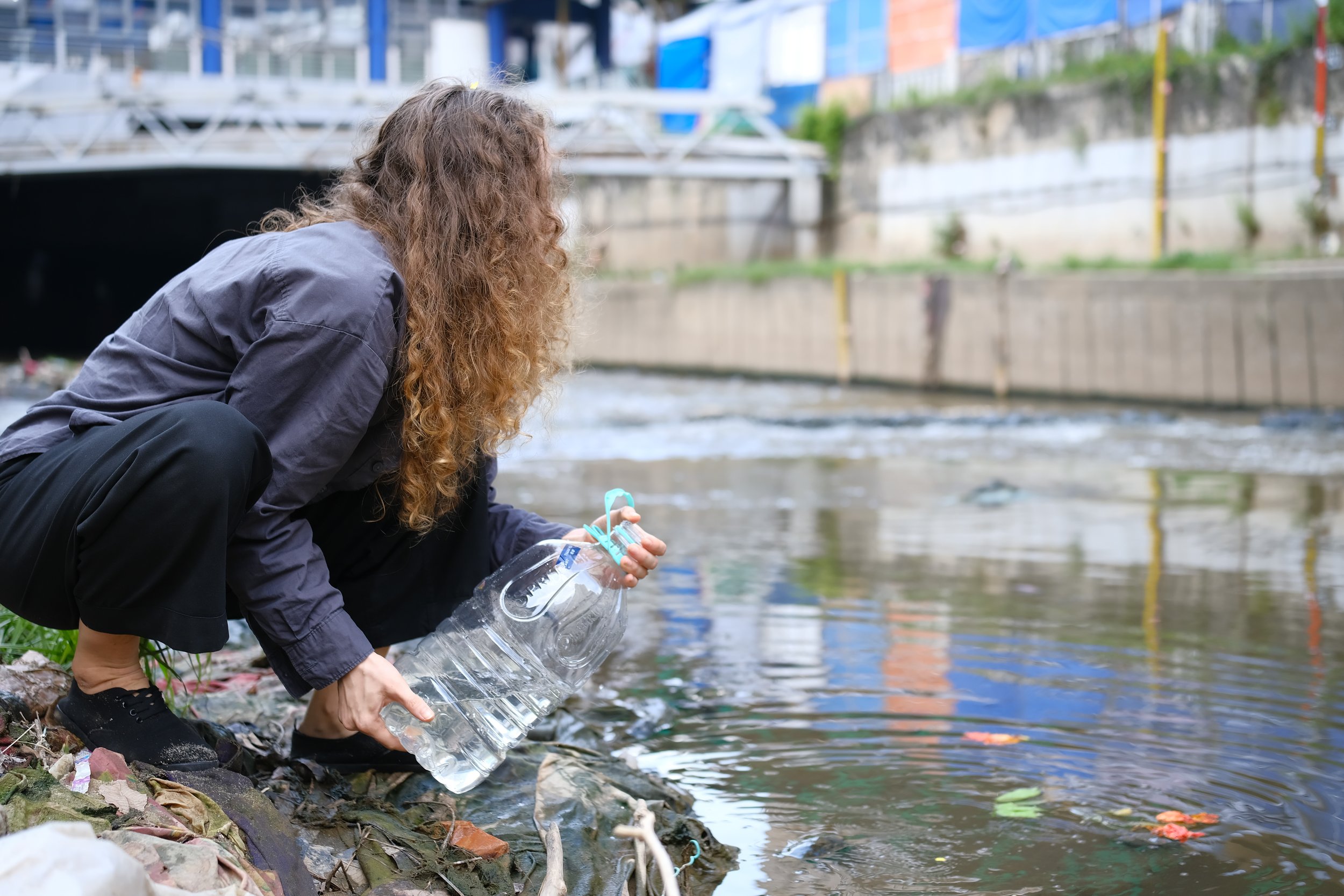 HYDRONEXUS: PERFORMANCE TACTICS TO REIMAGINE WATER-HUMAN RELATIONS IN DIFFERENT SOCIO-POLITICAL CONTEXTS