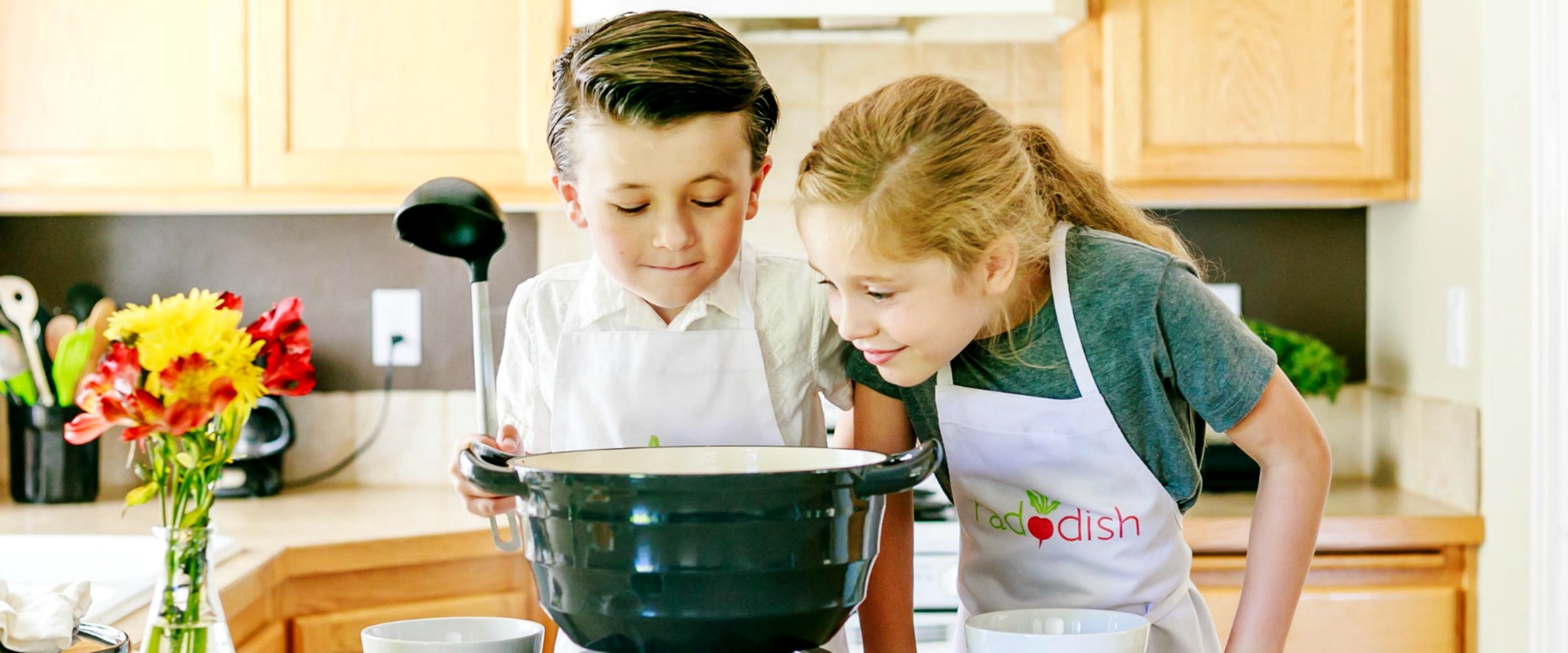 Kết quả hình ảnh cho cook with child"