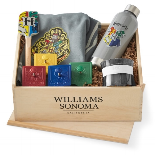 Harry Potter Hogwarts Gift Crate at Williams-Sonoma | Didn't I Just Feed You 2018 Holiday Gift Guide with Parents magazine - fun food gifts for kids