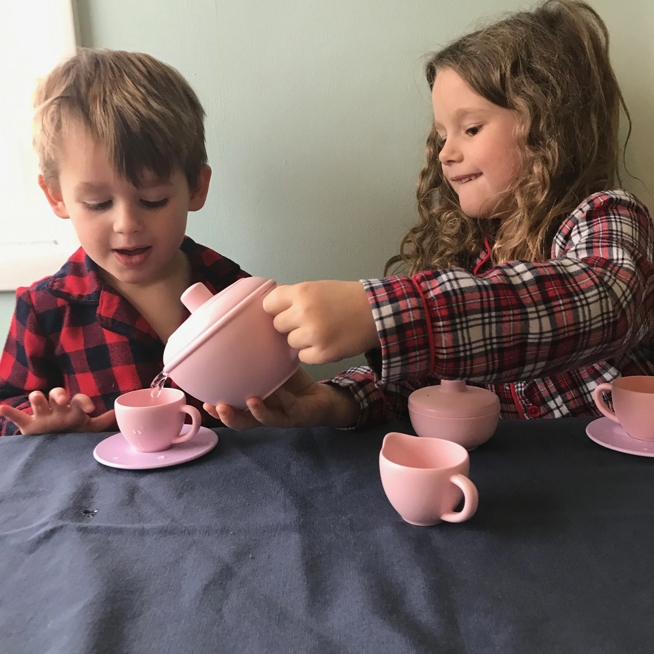 2018 Gift Guide for Little Foodies with Parents Editor on Didn't I Just Feed You Podcast.jpg