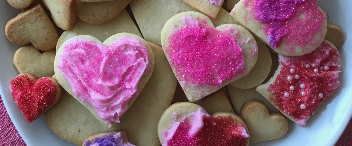 Valentines Classroom Treats Ideas Parenting HACKS 1200x500px.jpg