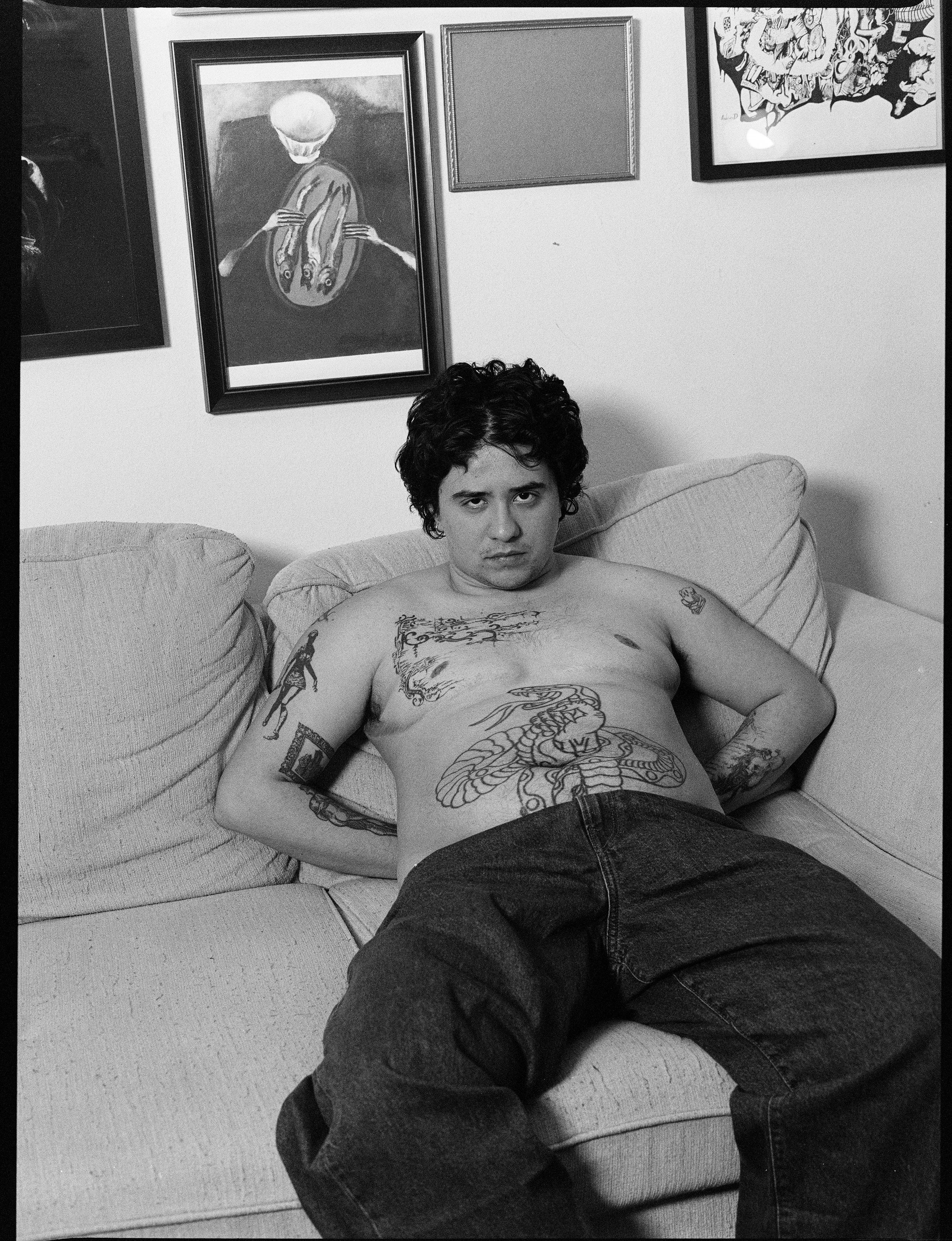 000077030015Anthonymono1.jpg