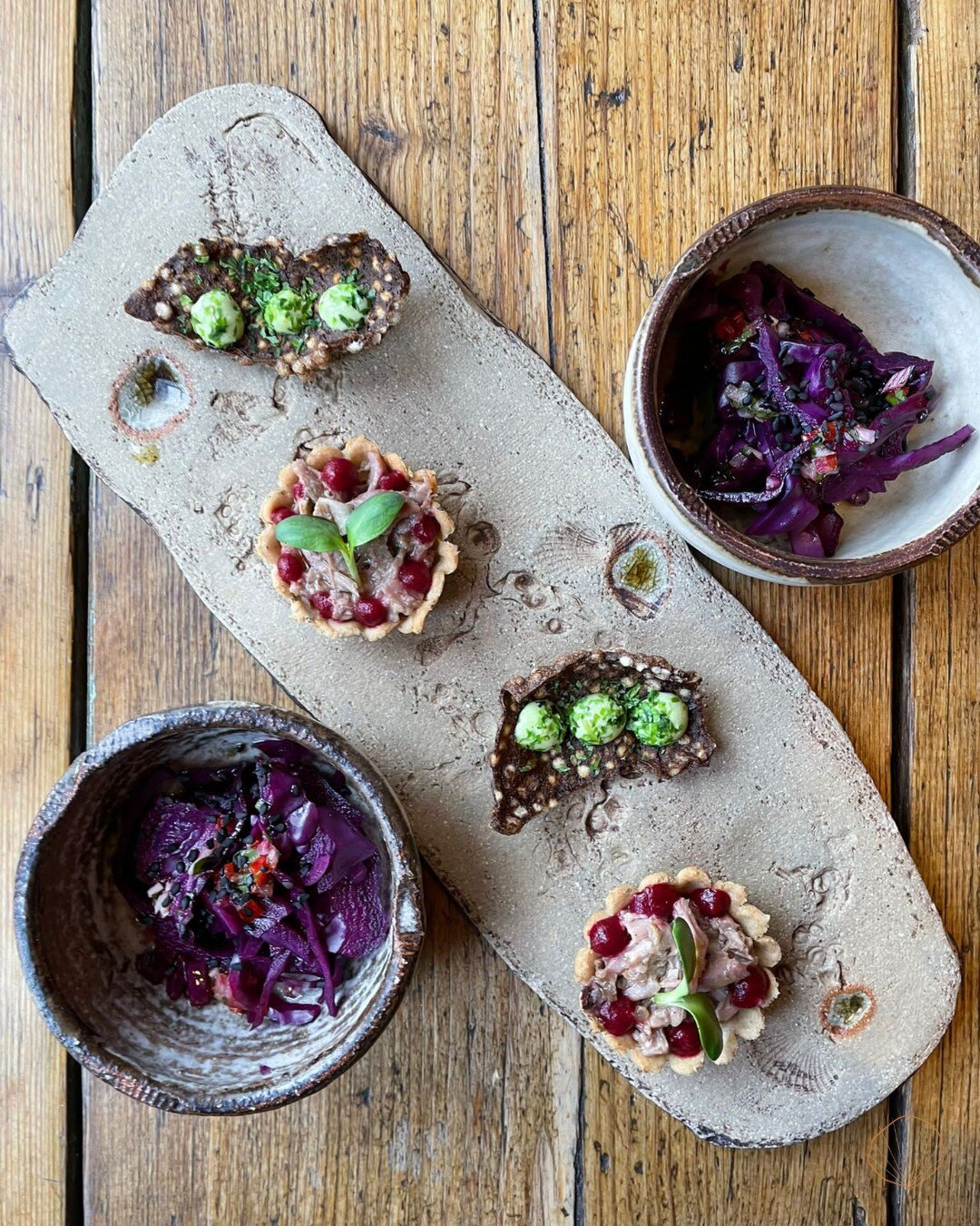 Elevate your palate to new heights...

🥗 Confit leeks, pickled radish
🍄 Mushroom tapioca crisp, parsley emulsion
🐟 Mackerel &amp; beetroot tartlet

Enjoy before every meal at Food this month. 

SWIPE TO SEE UPCOMING EVENTS ➡️

#foodleighonsea #foo