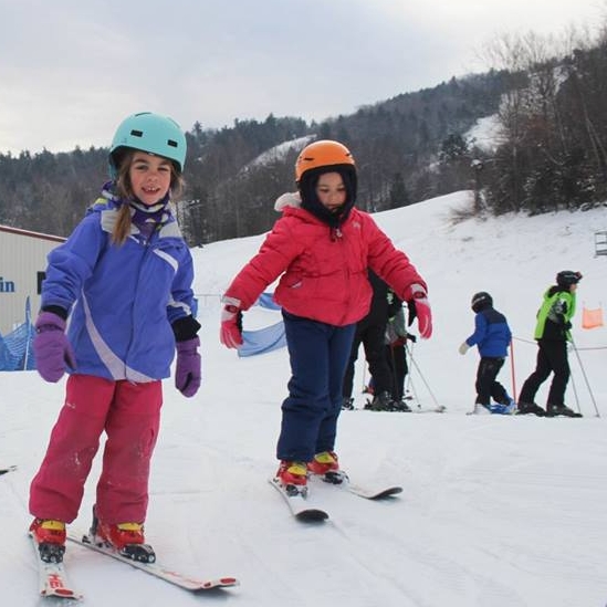 Skiing3.jpg