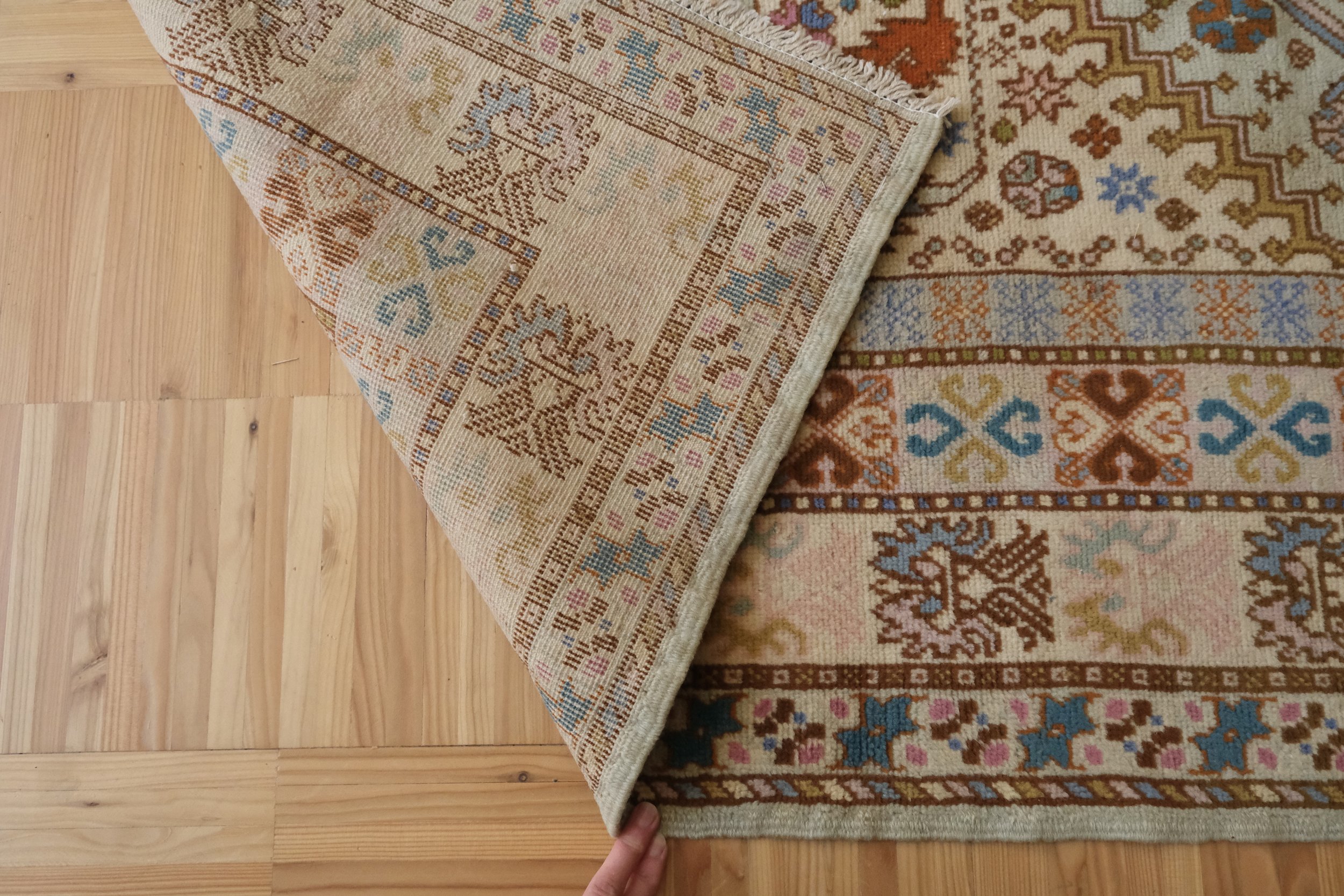 hand knotted wool