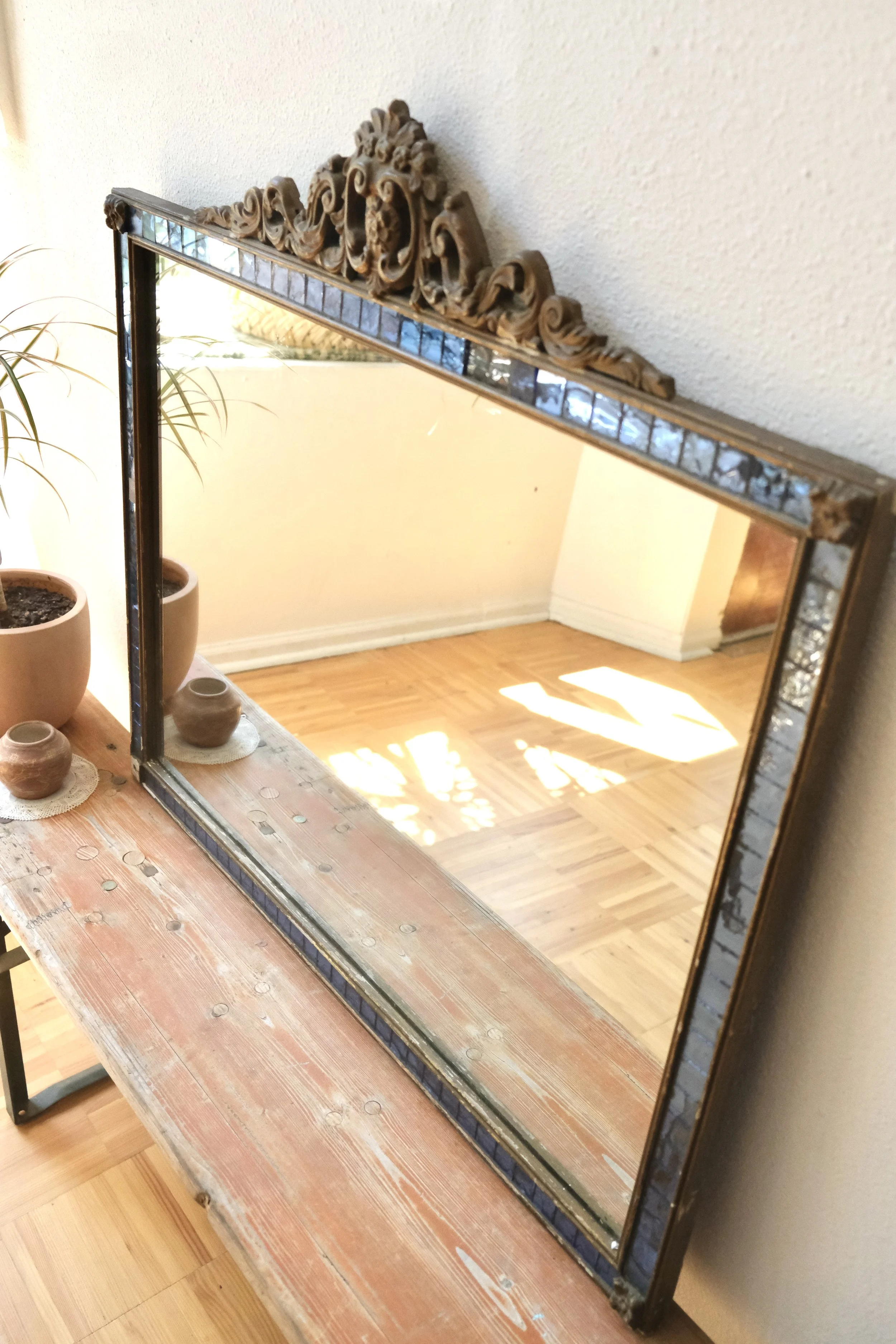 vintage and antique home decor