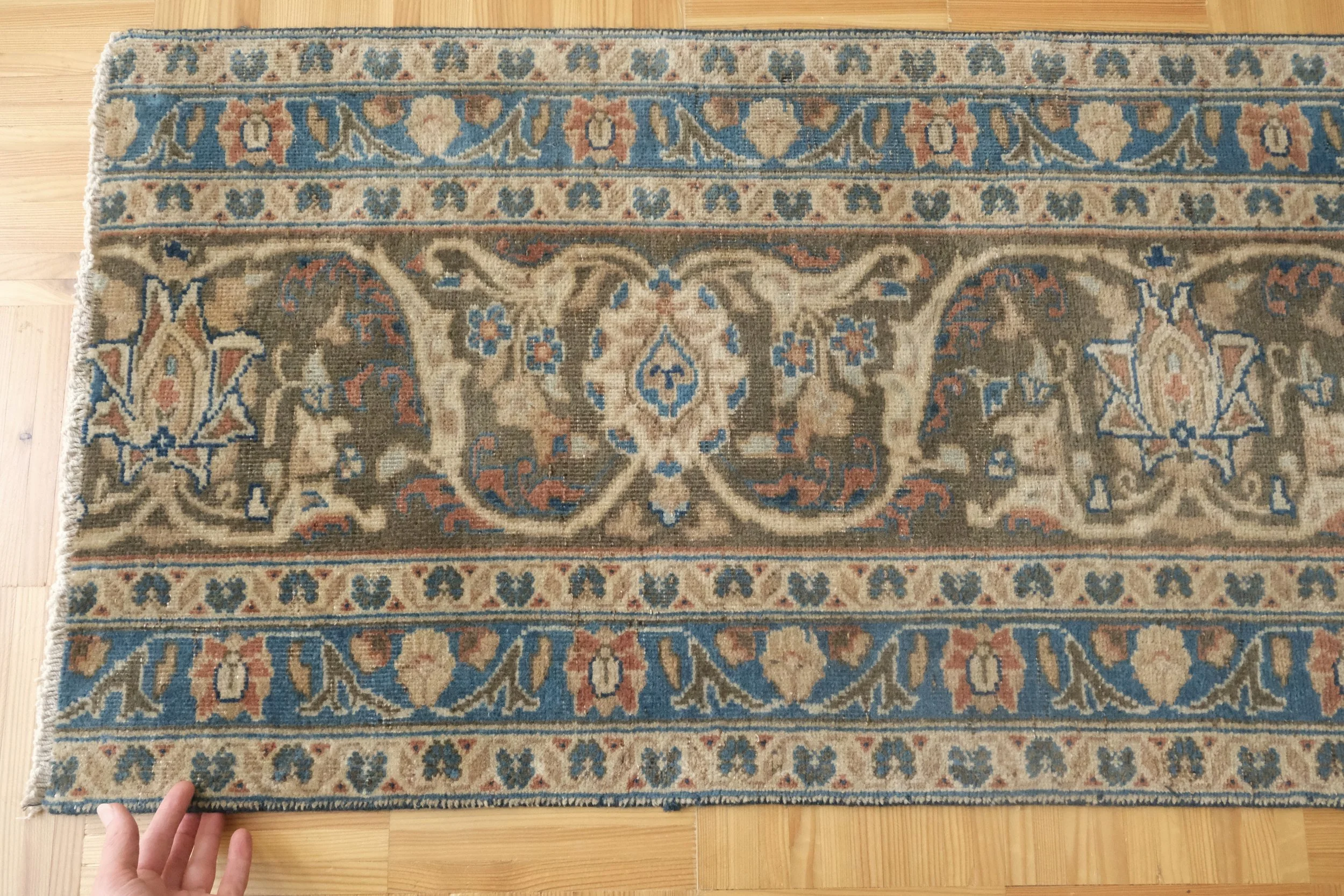 narrow hallway rugs
