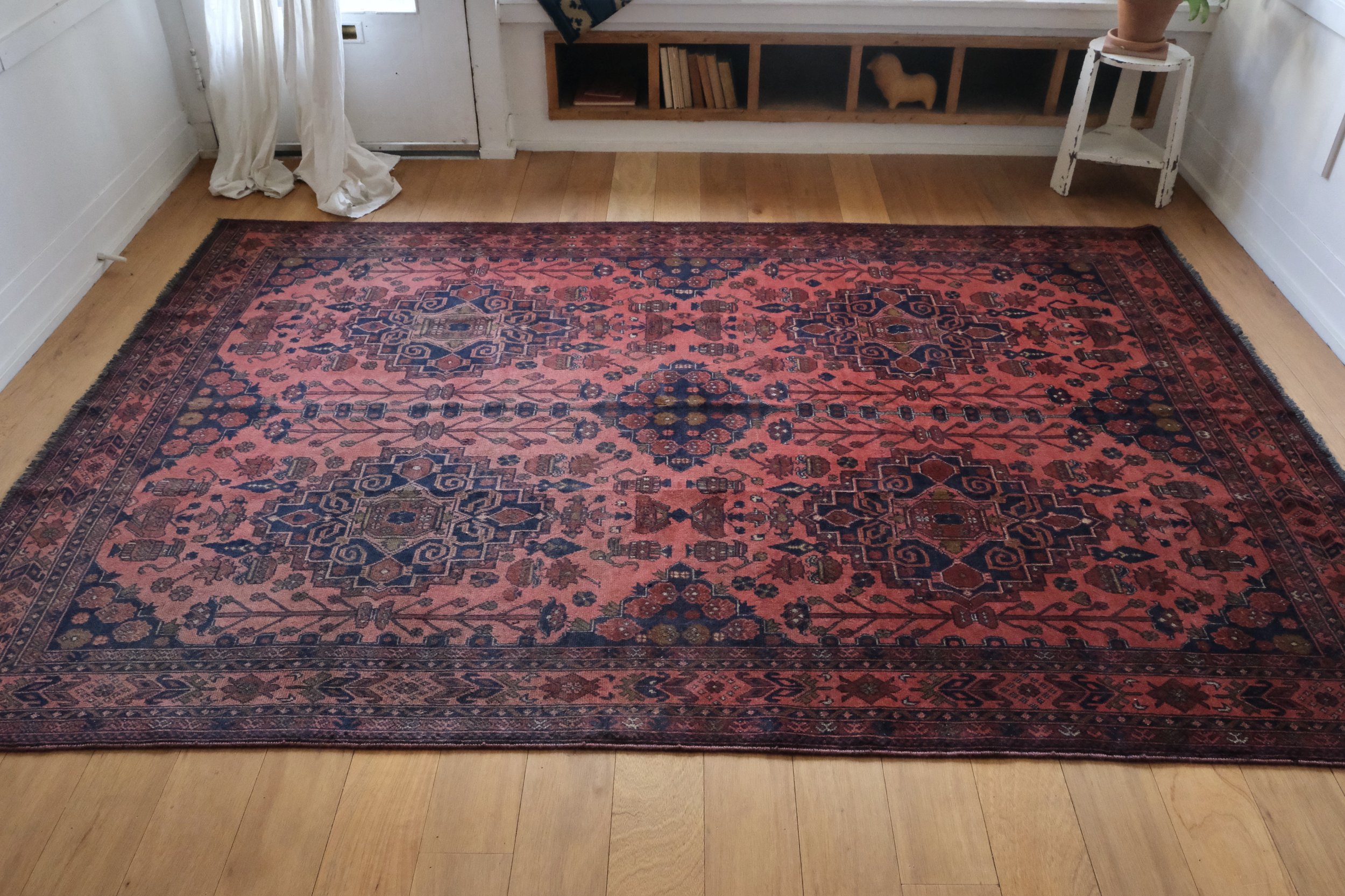 horizontal view of entire rug