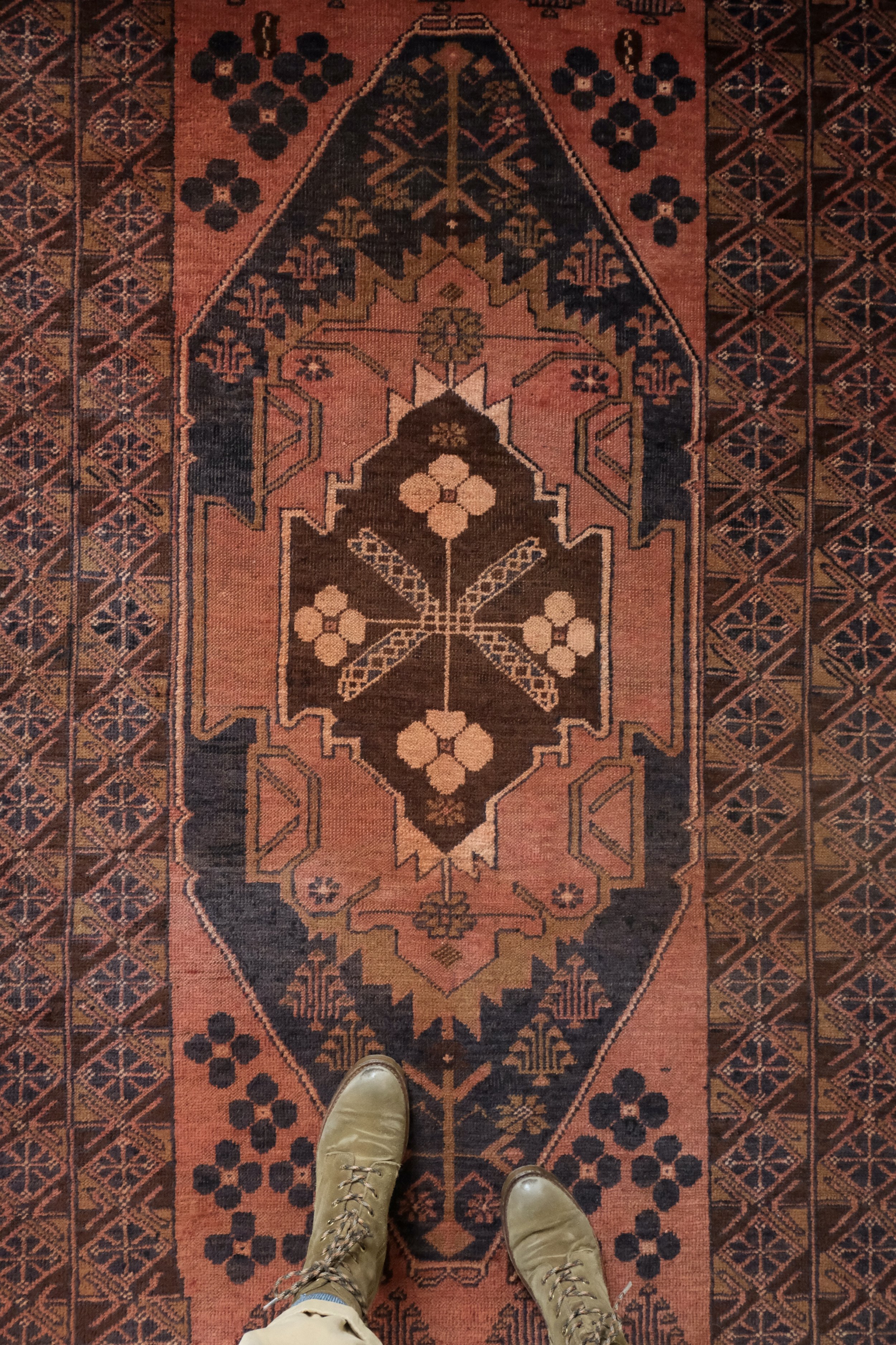 full frame of simple geometric design