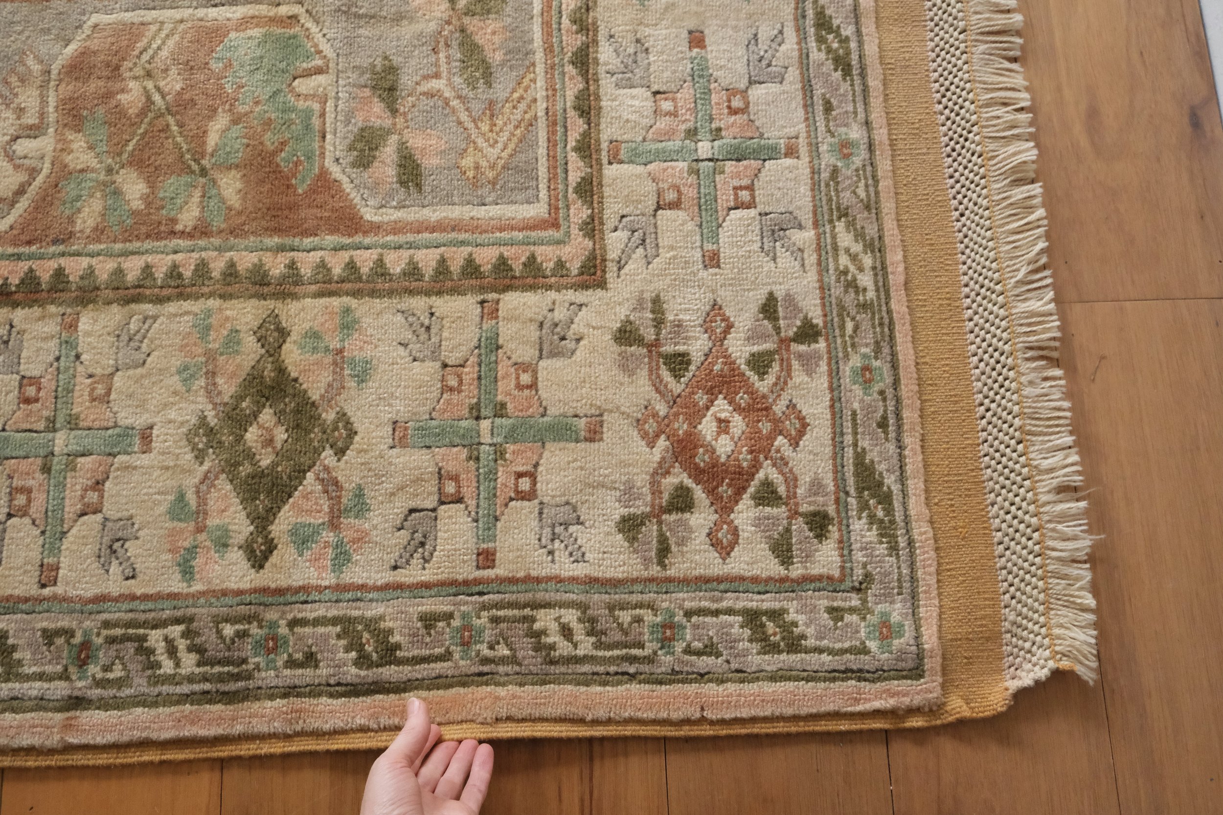 the corner of the rug and kilim border