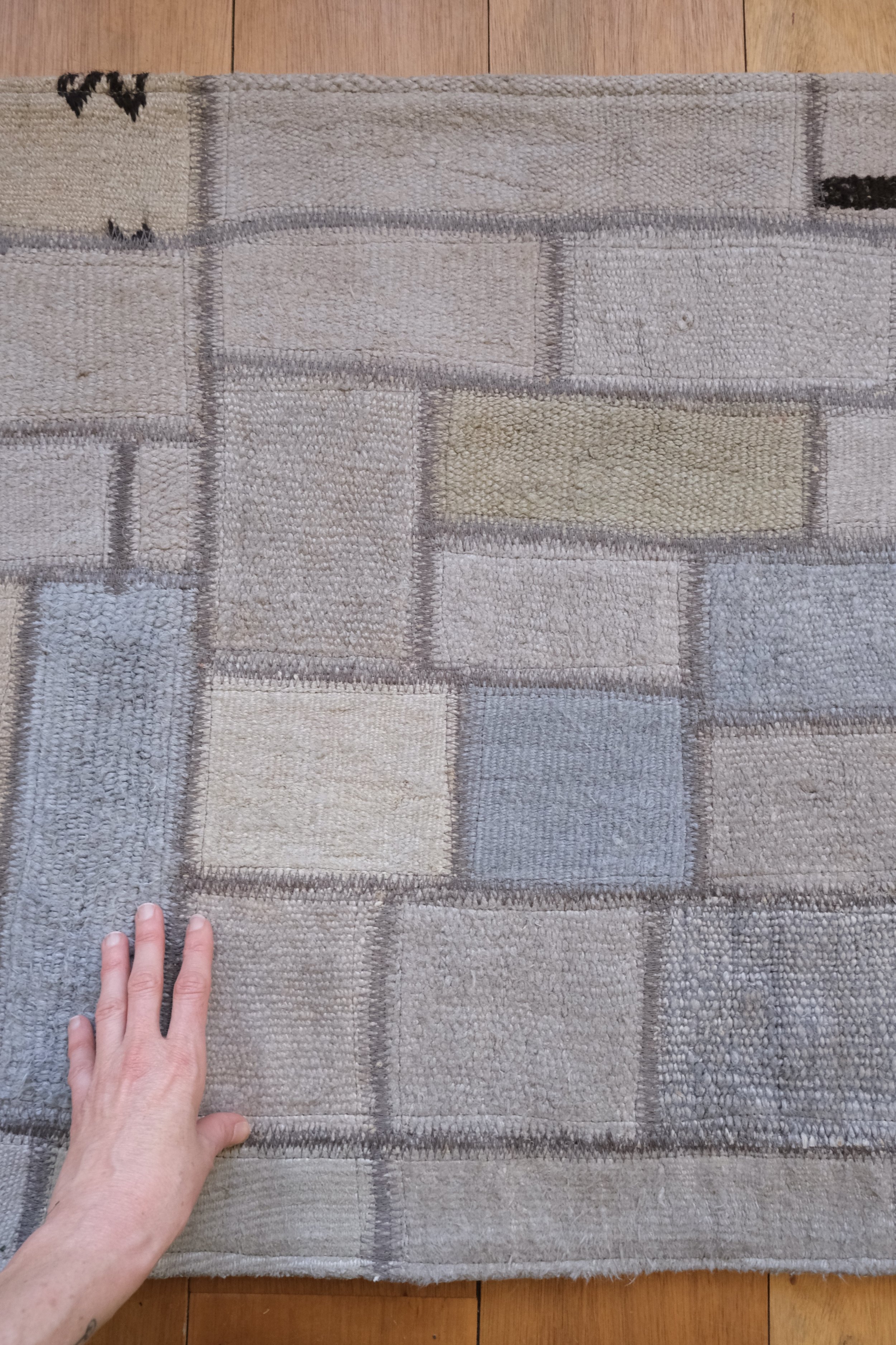 neutral style