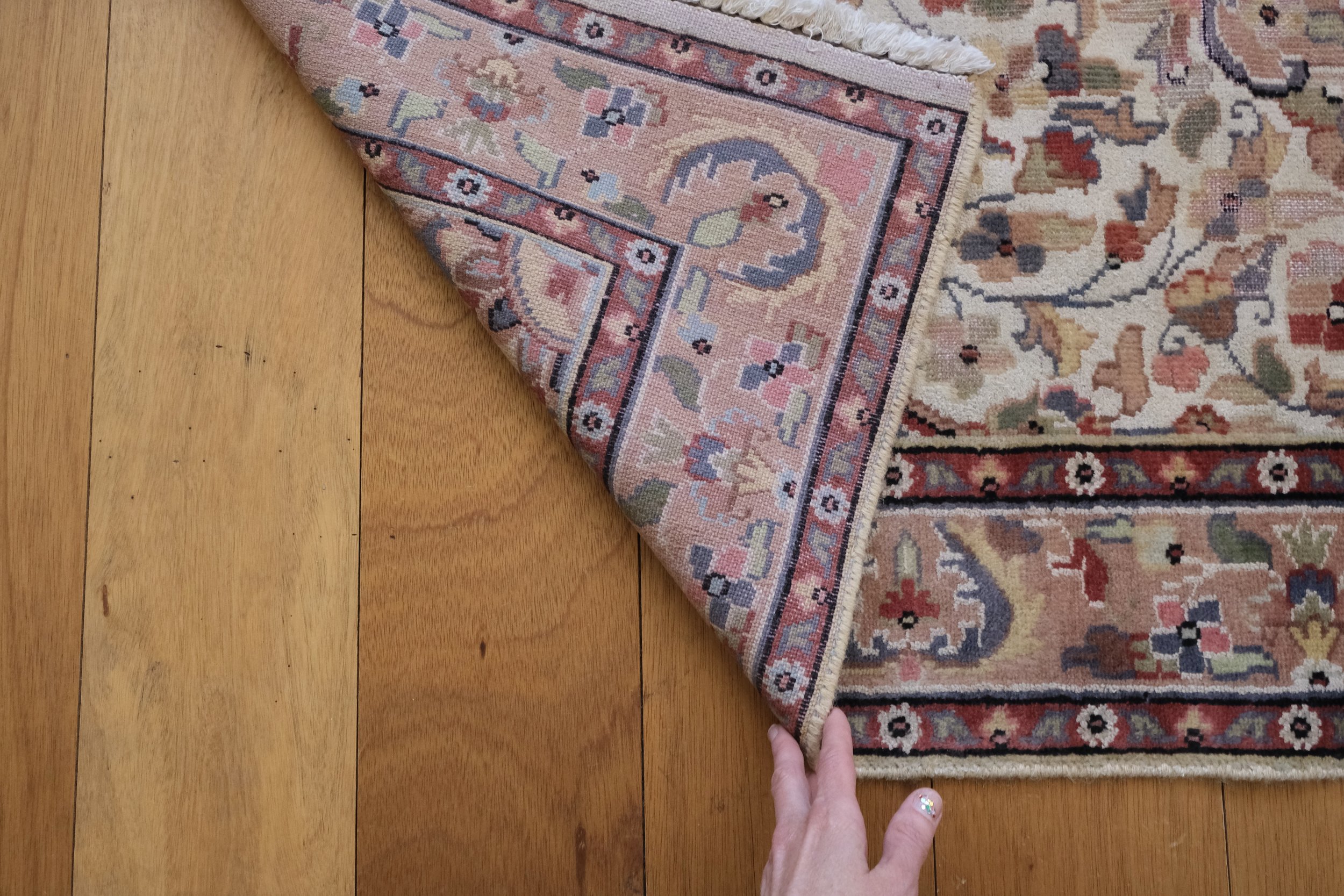 vintage floral rugs