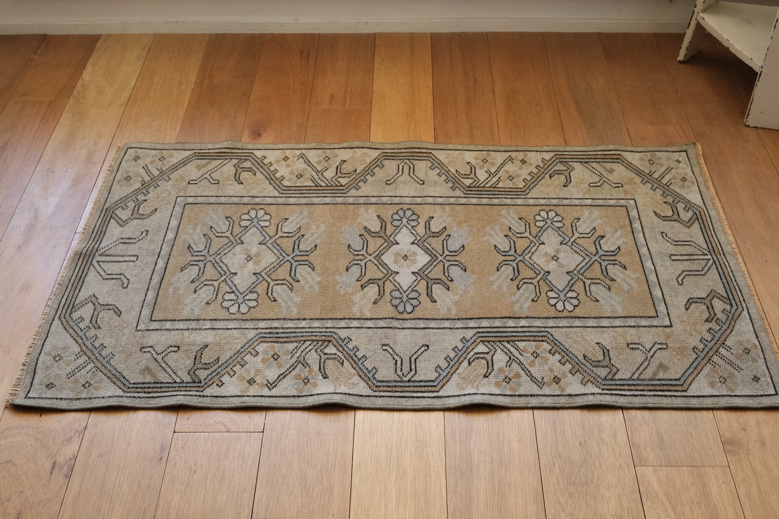 vintage rugs