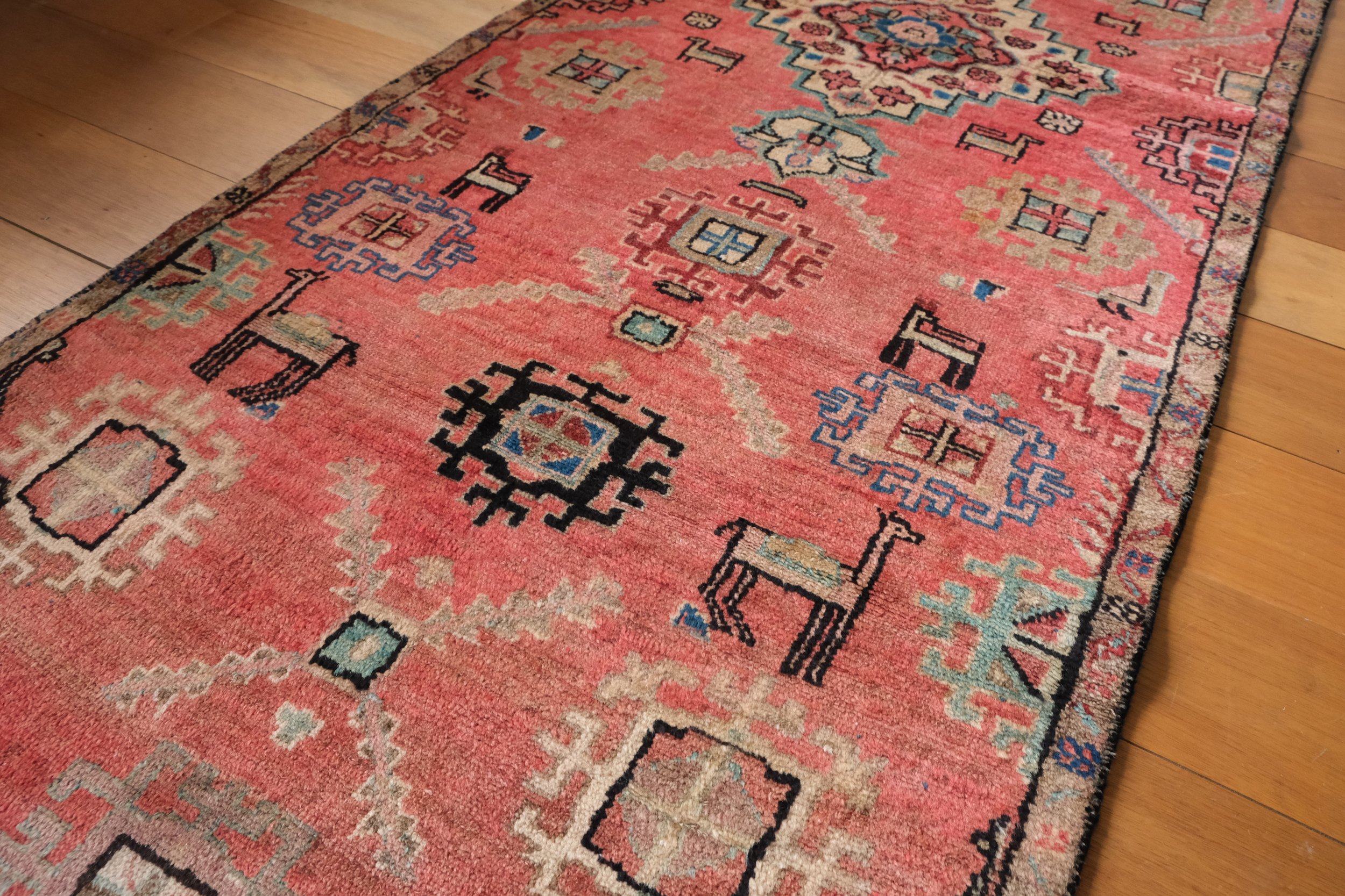 pink runner rugs