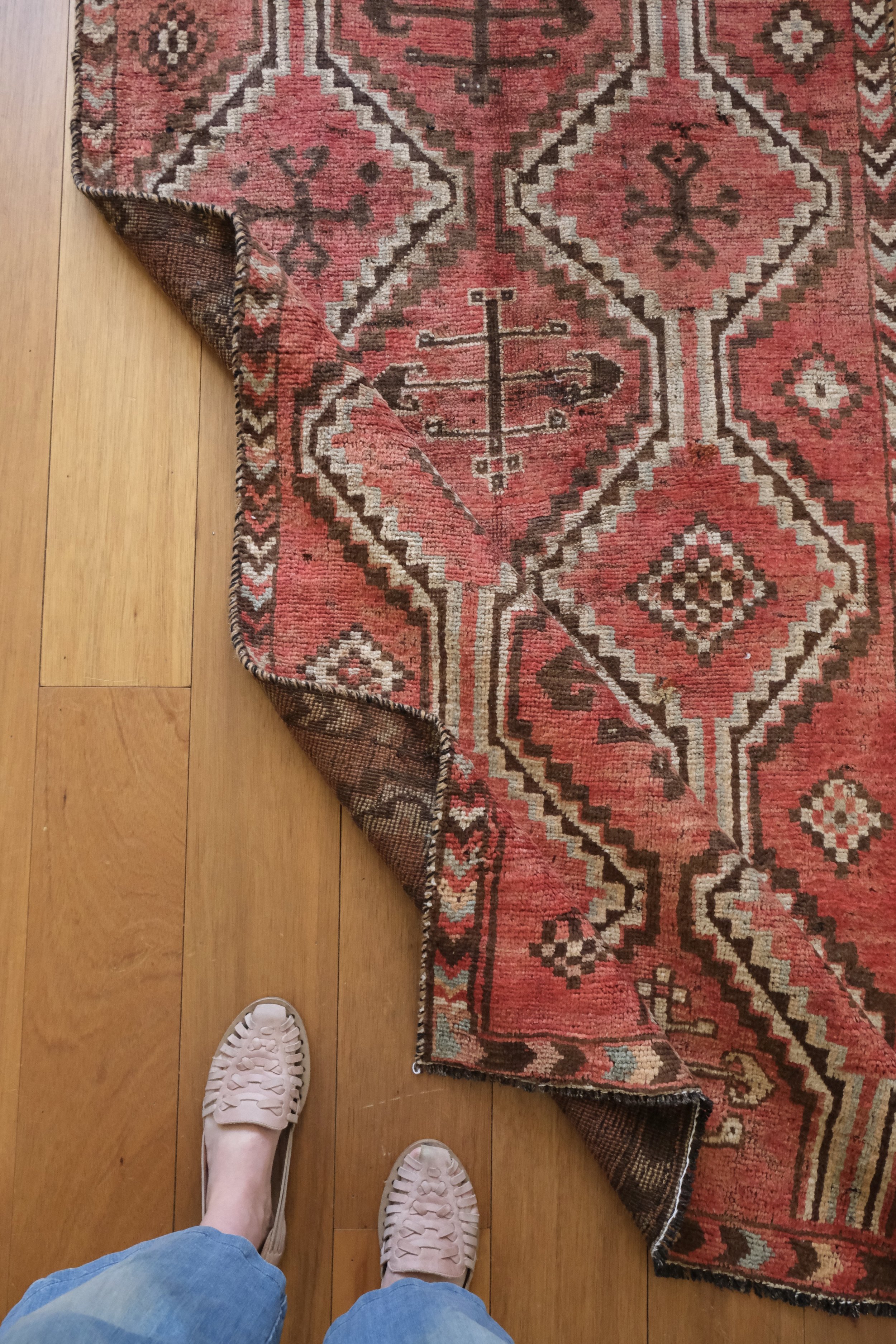 floppy rug handle