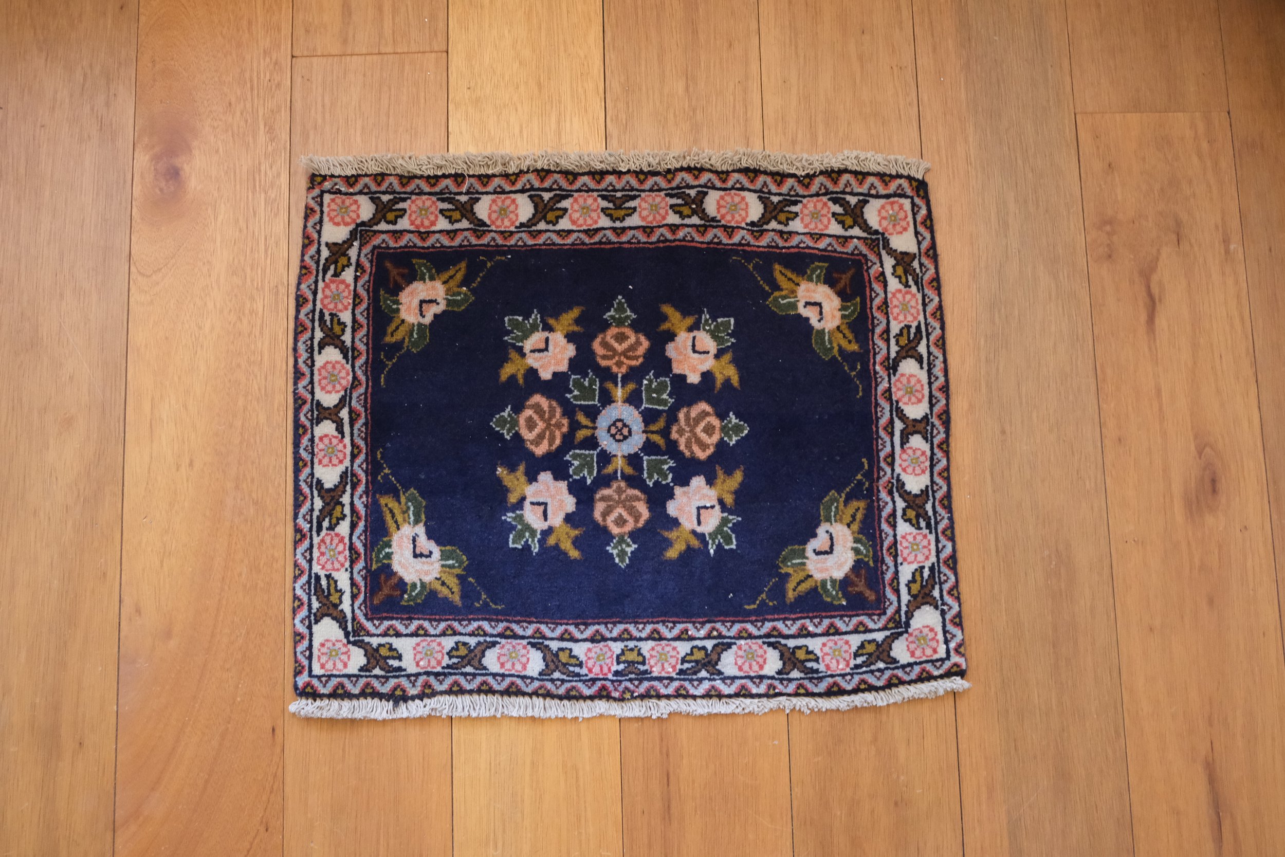 tabletop rugs