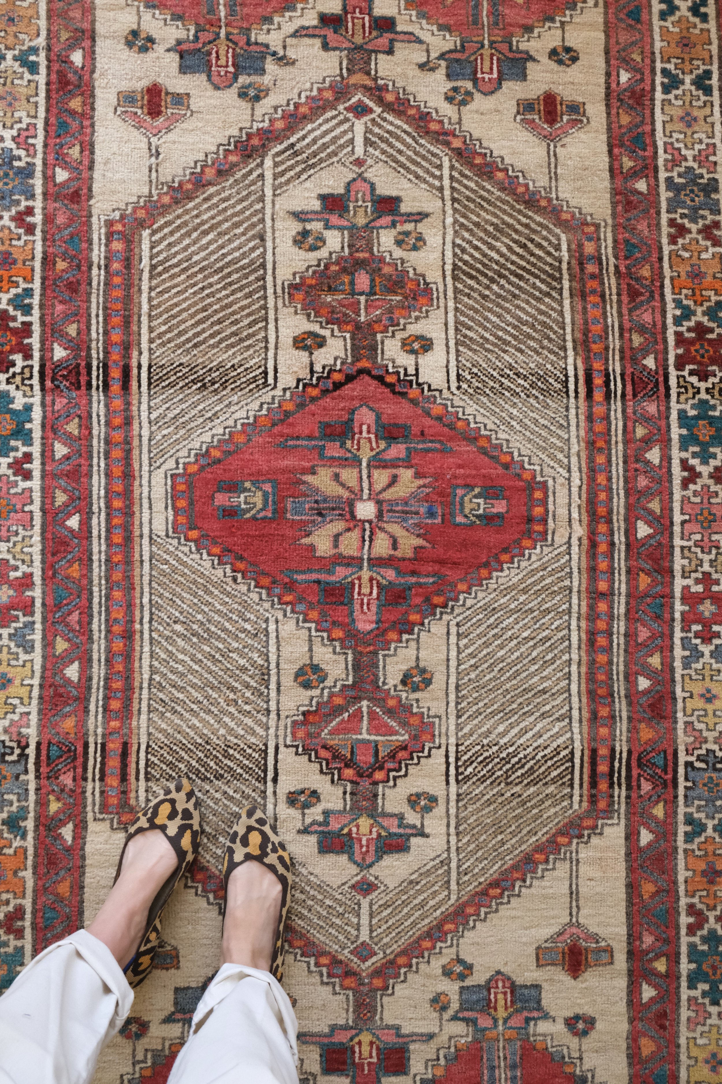 medallion and stripe design