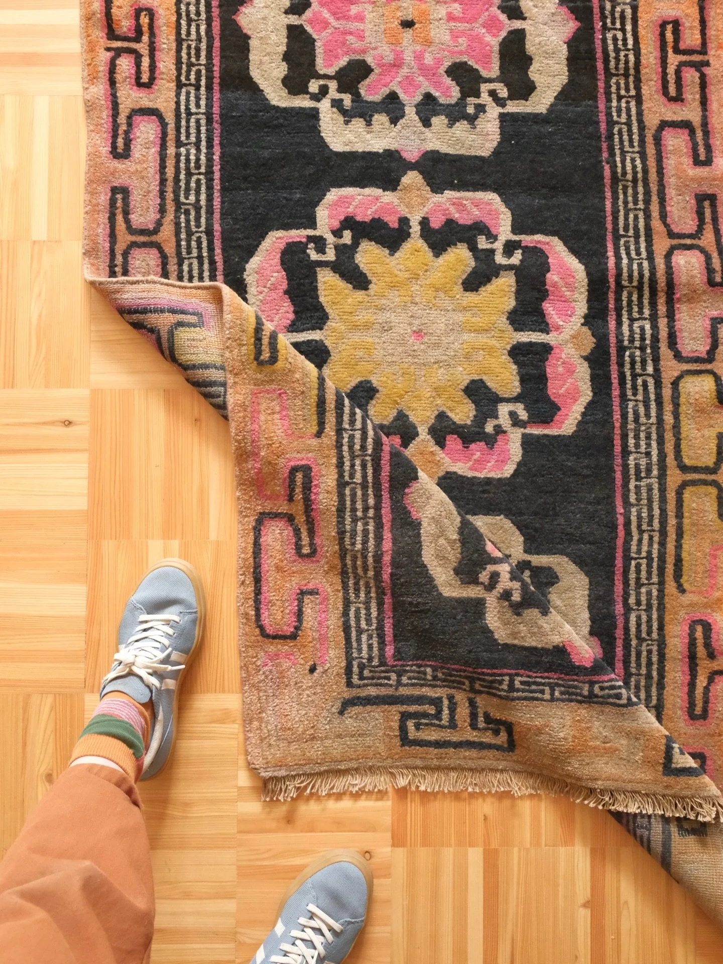 It&rsquo;s been a dream of mine for literally years to be able to offer vintage Tibetan rugs to you all on a more consistent basis. So someone pinch me because another batch of them just landed in the webshop! ✨