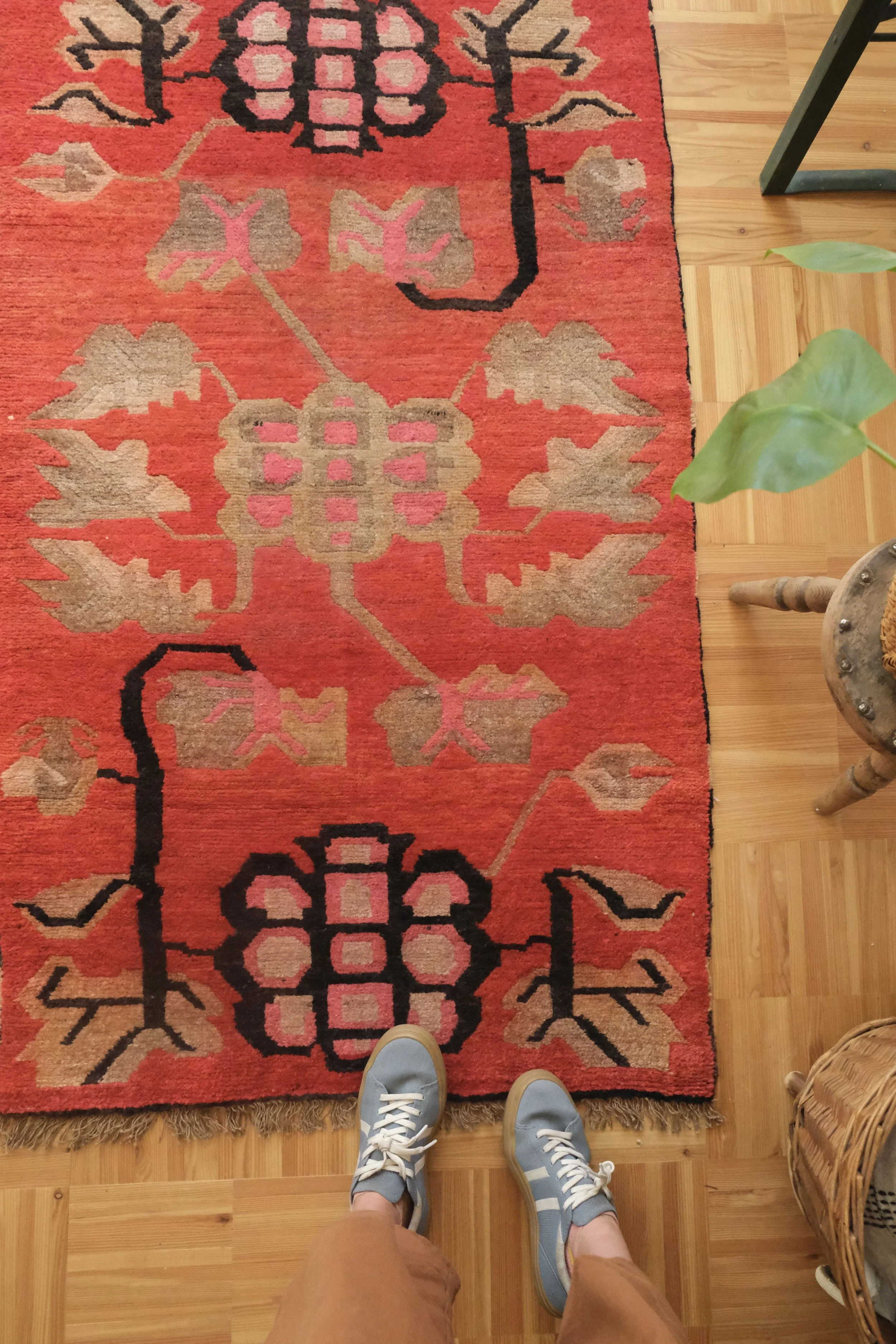 red Tibetan rugs