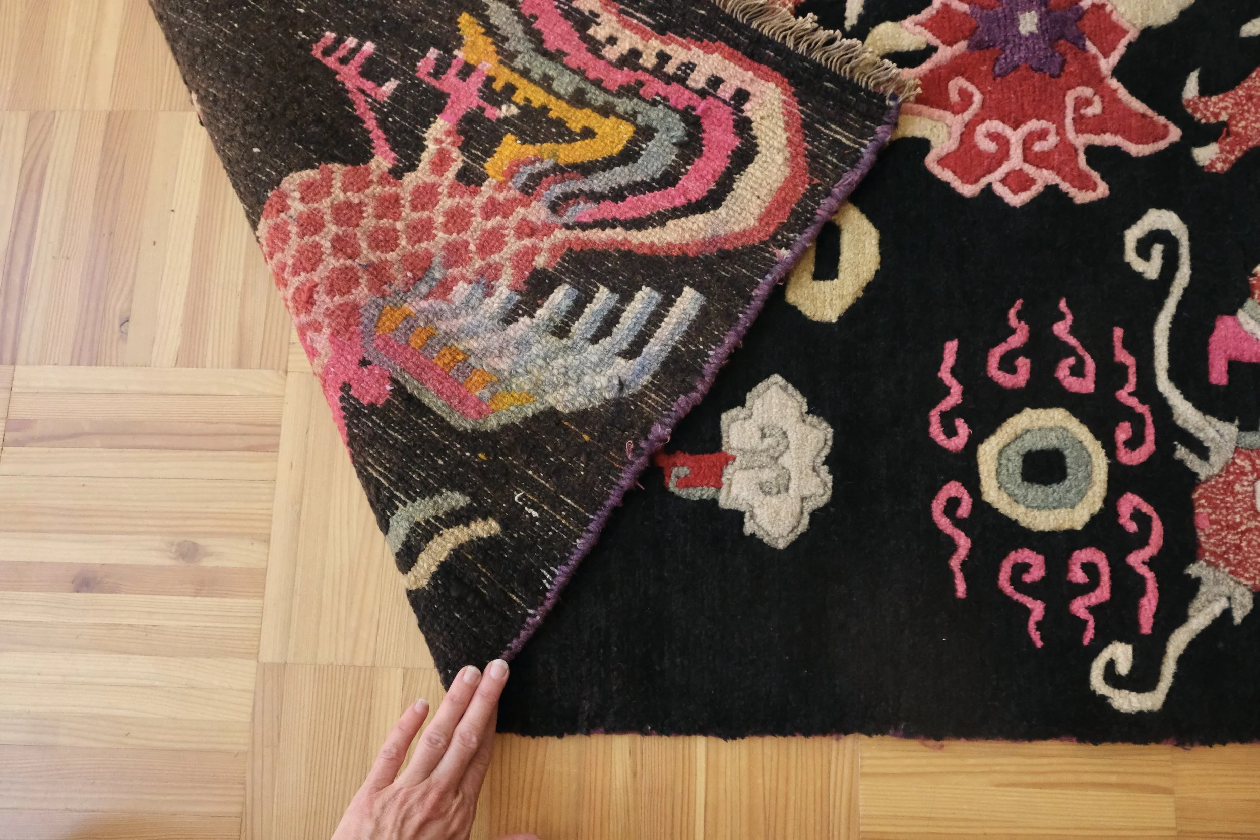 hand knotted wool rugs