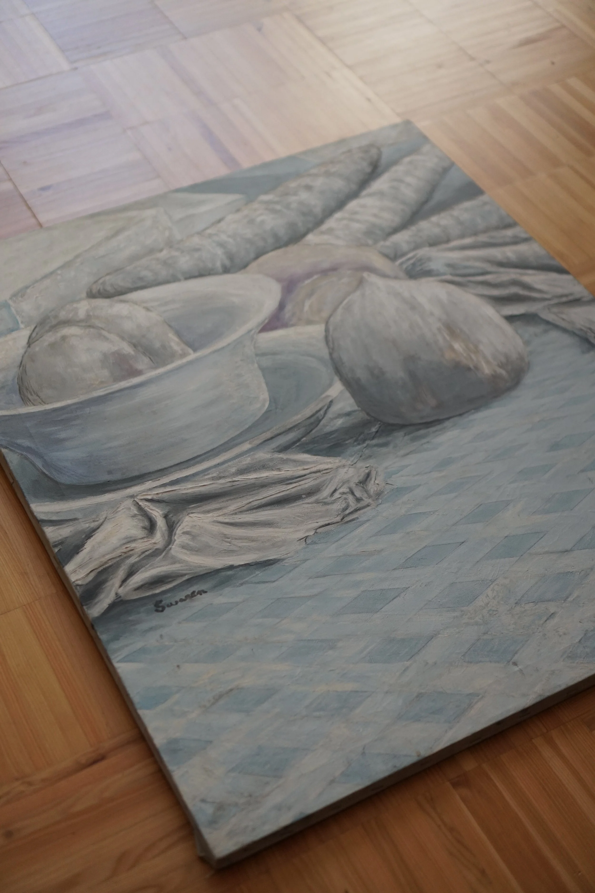 monochromatic art and styling