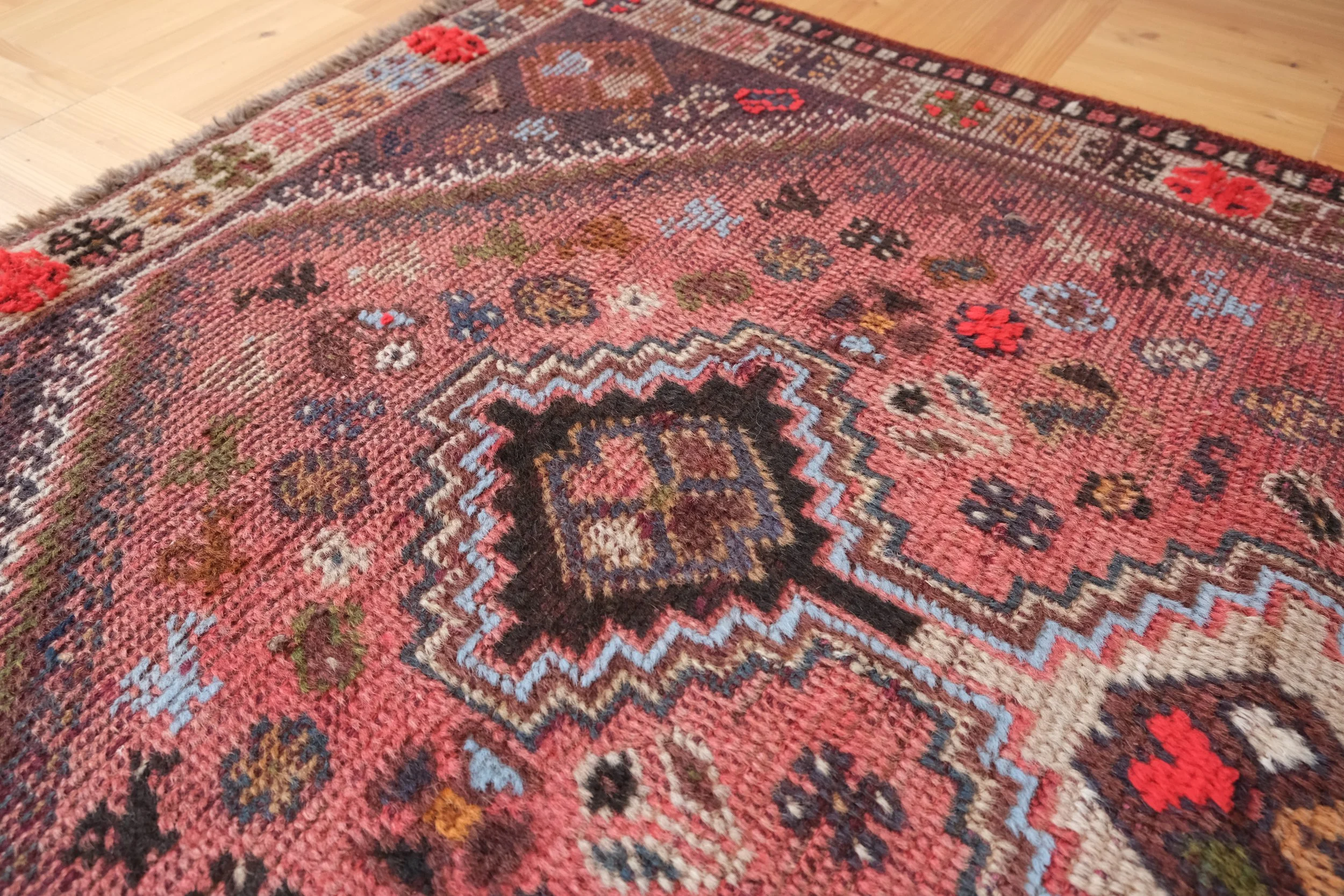geometric rugs