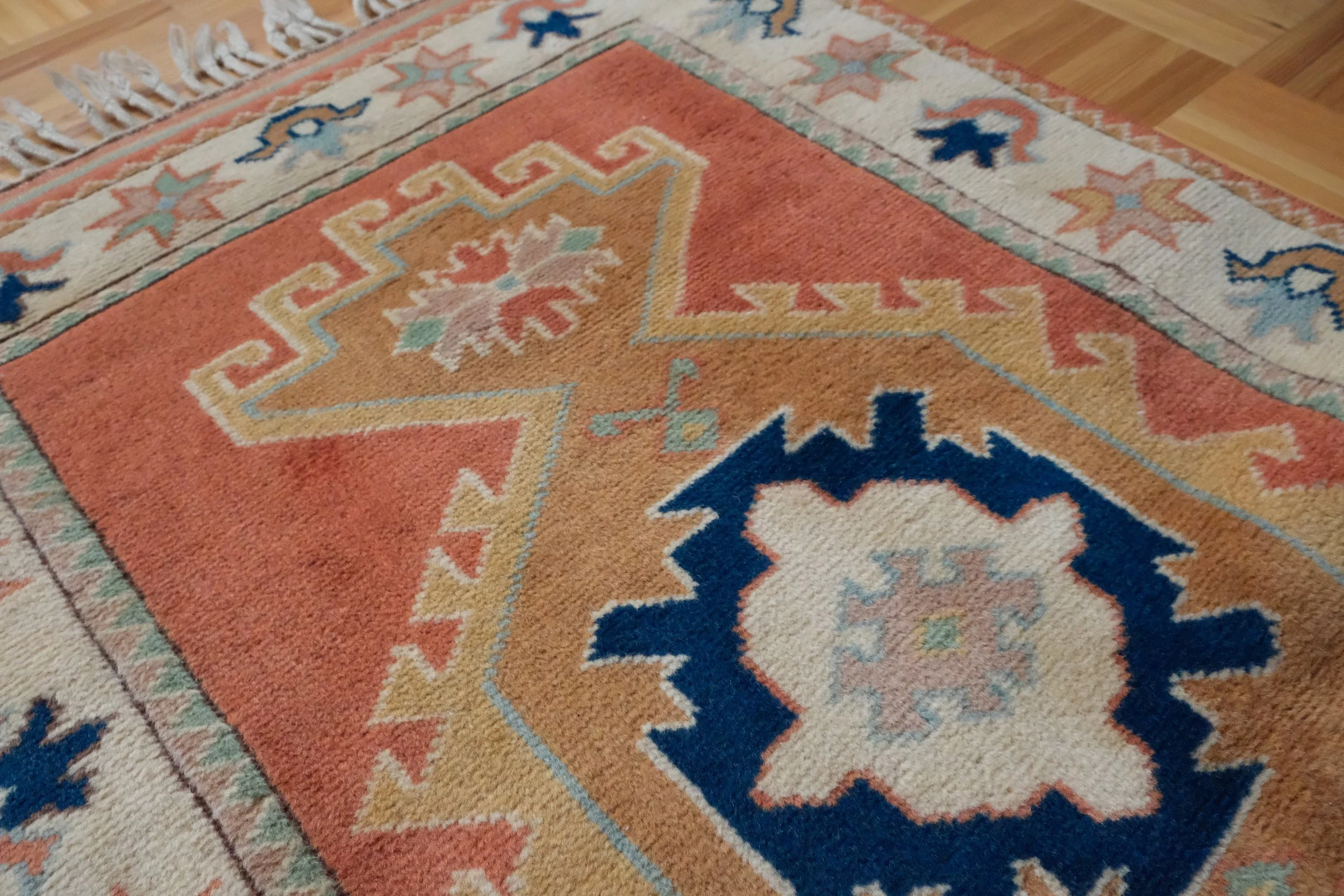 kilim border details
