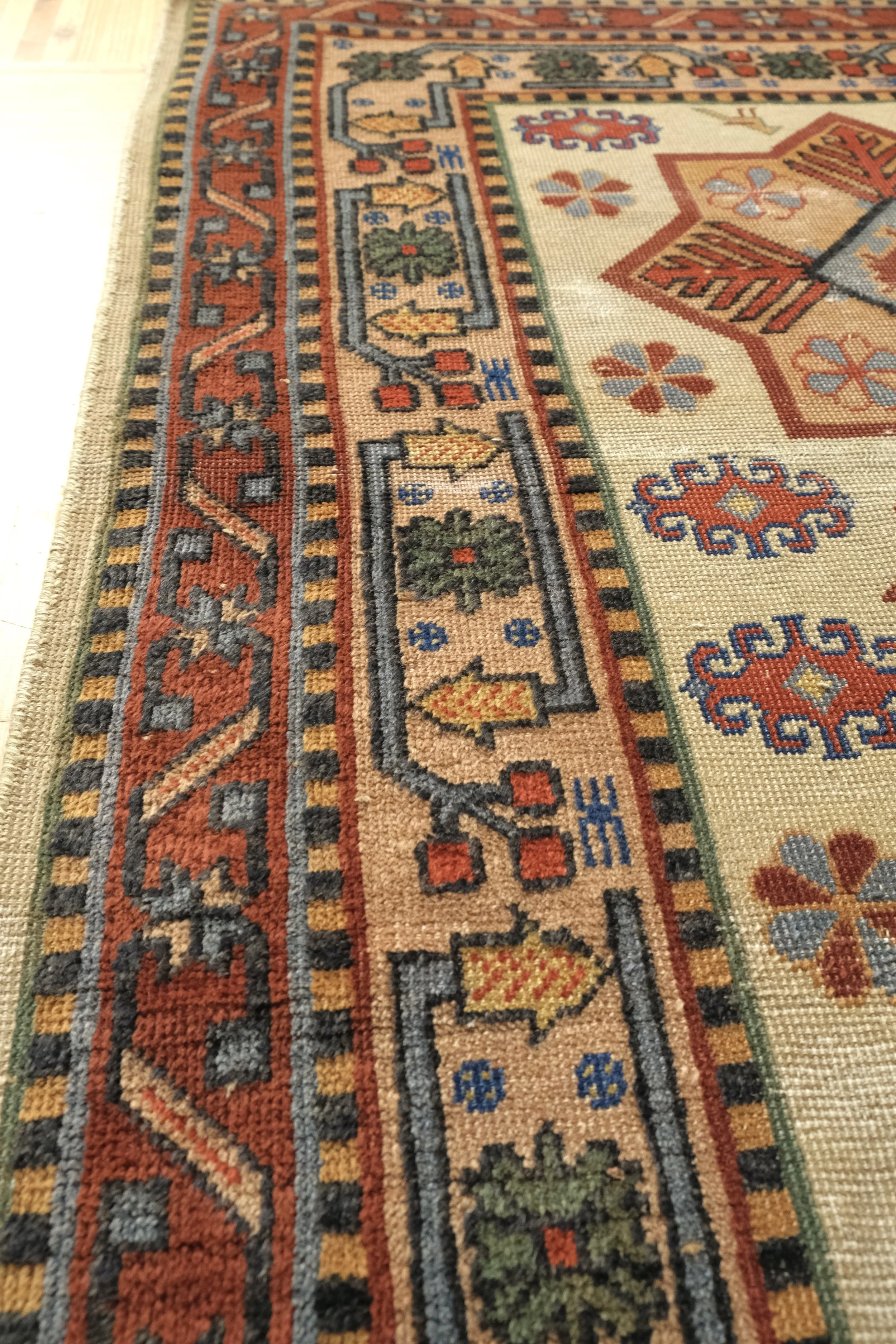 geometric rugs