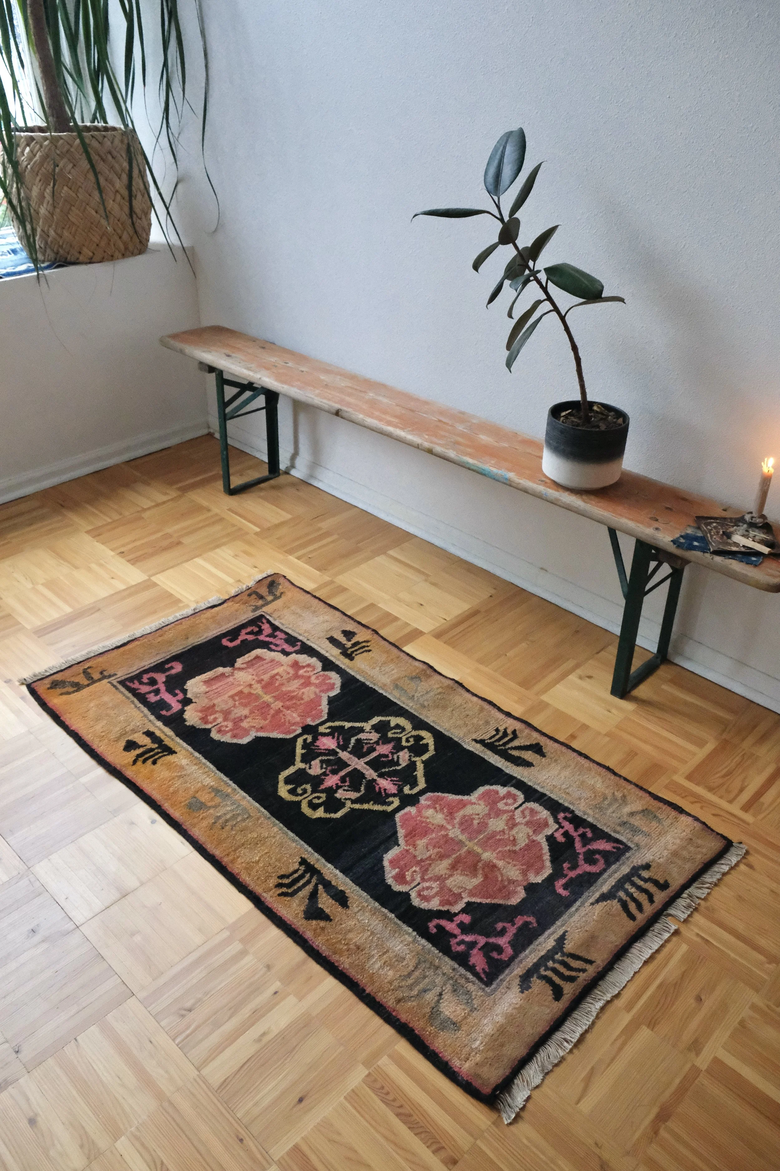 vintage and antique homewares and decor