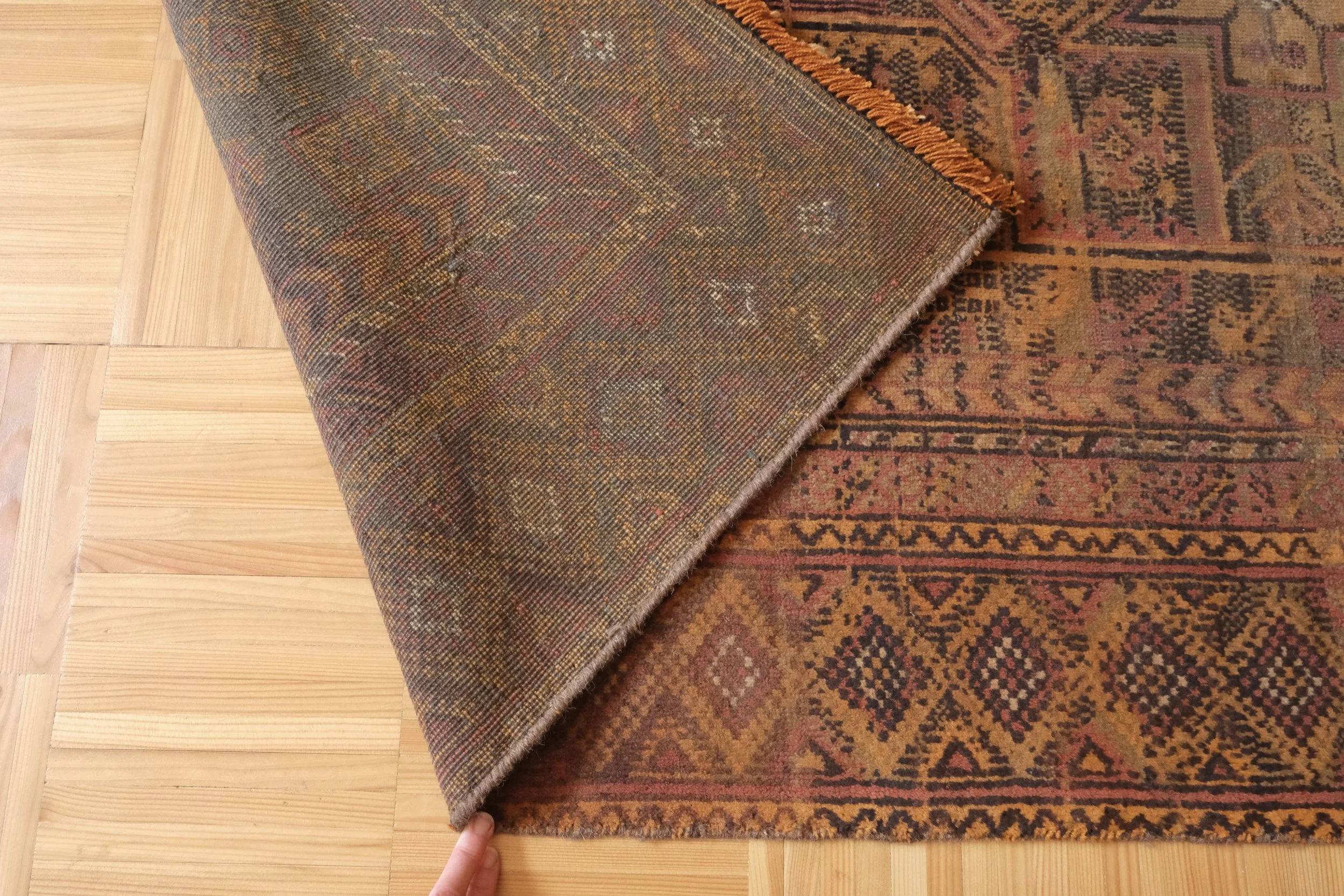 hand knotted wool