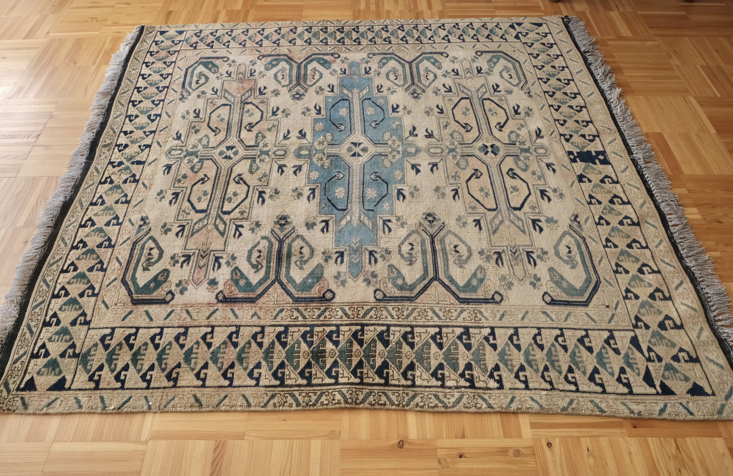 vintage and antique home decor