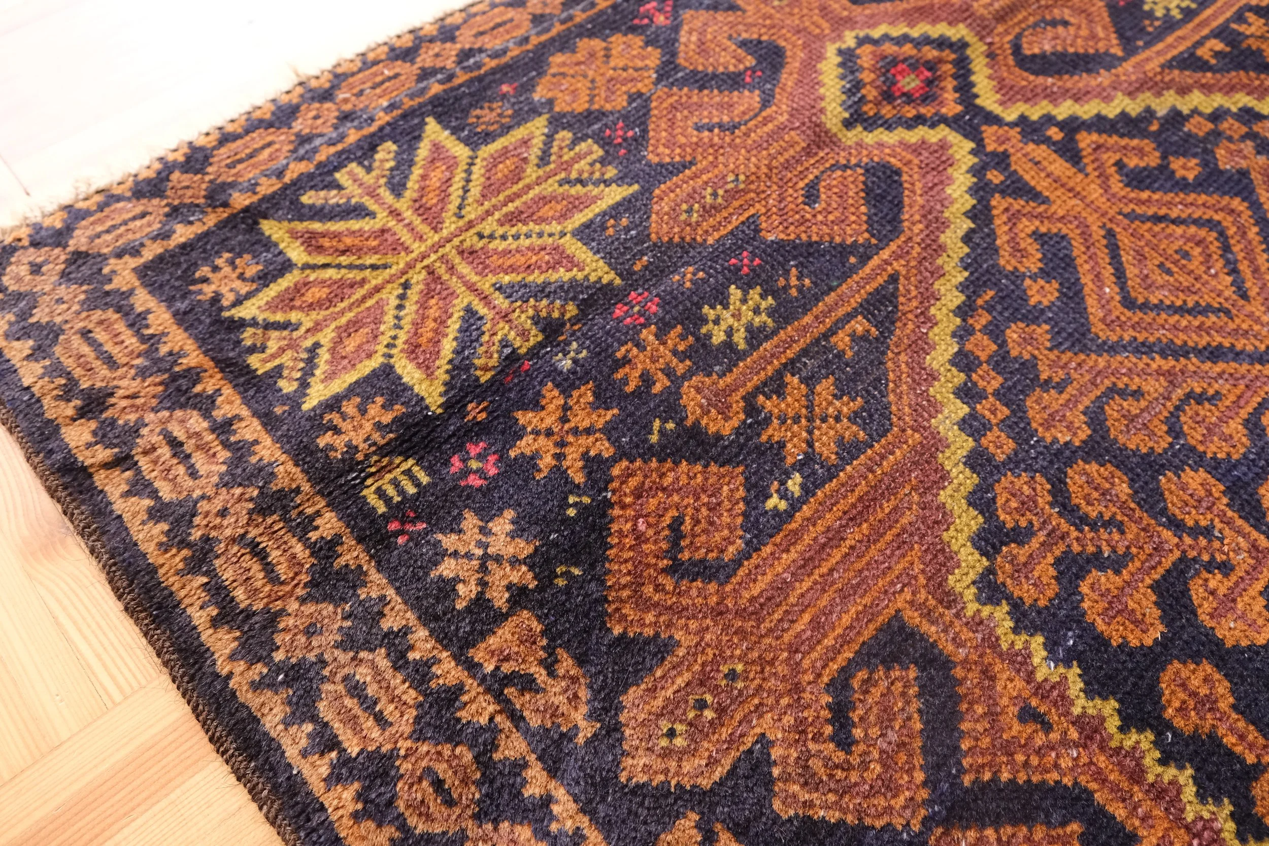 dark colors and design