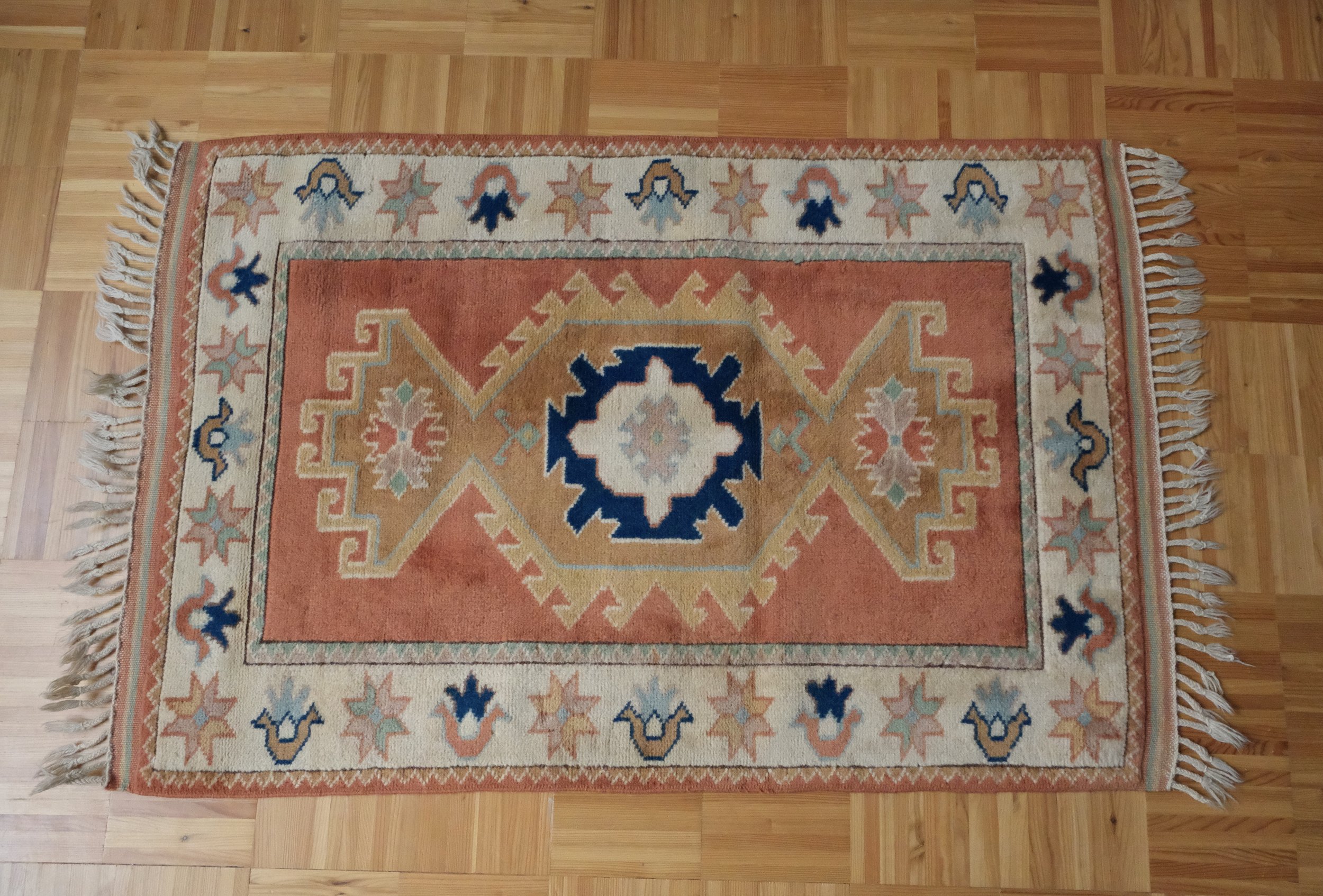affordable vintage rugs