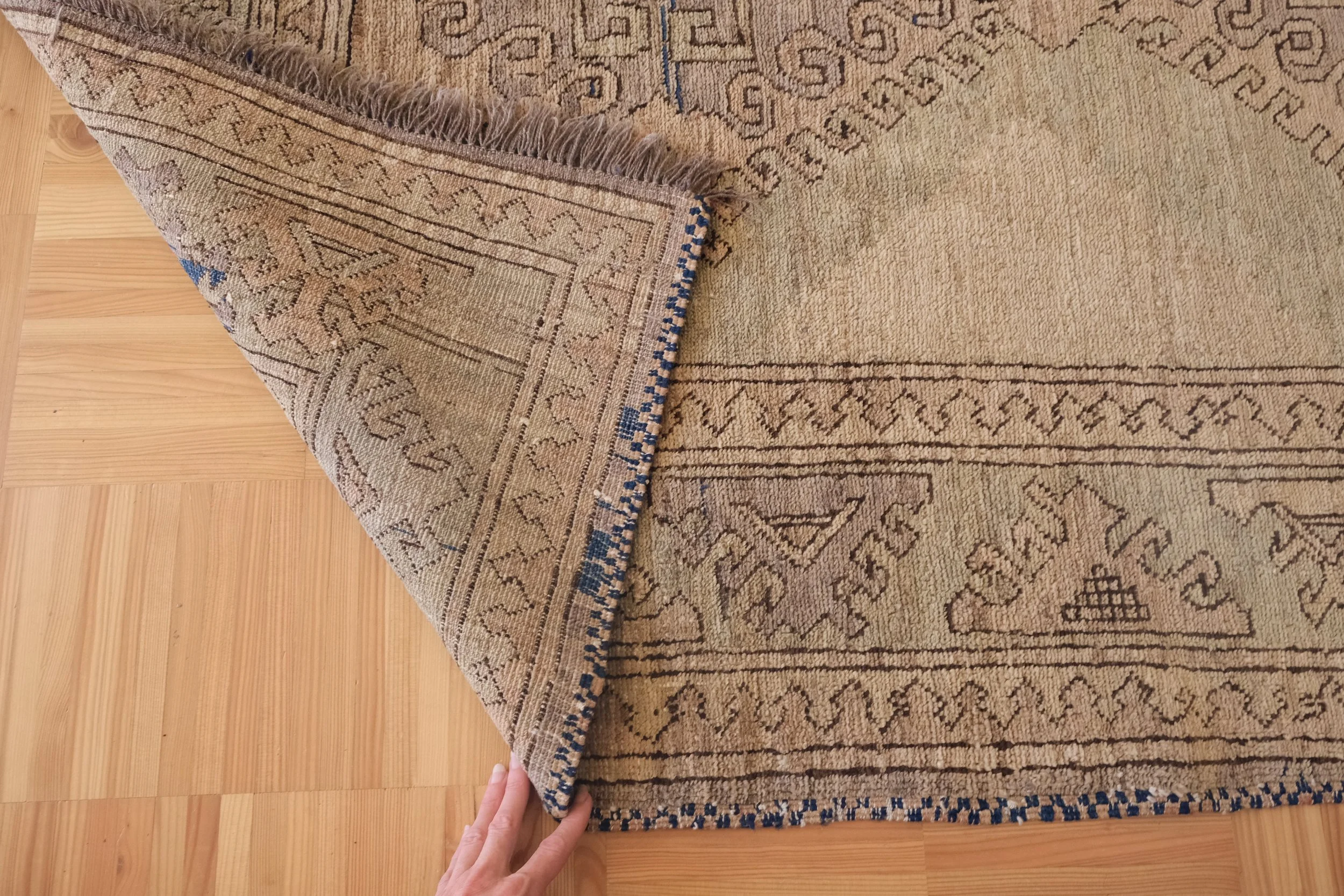hand knotted wool