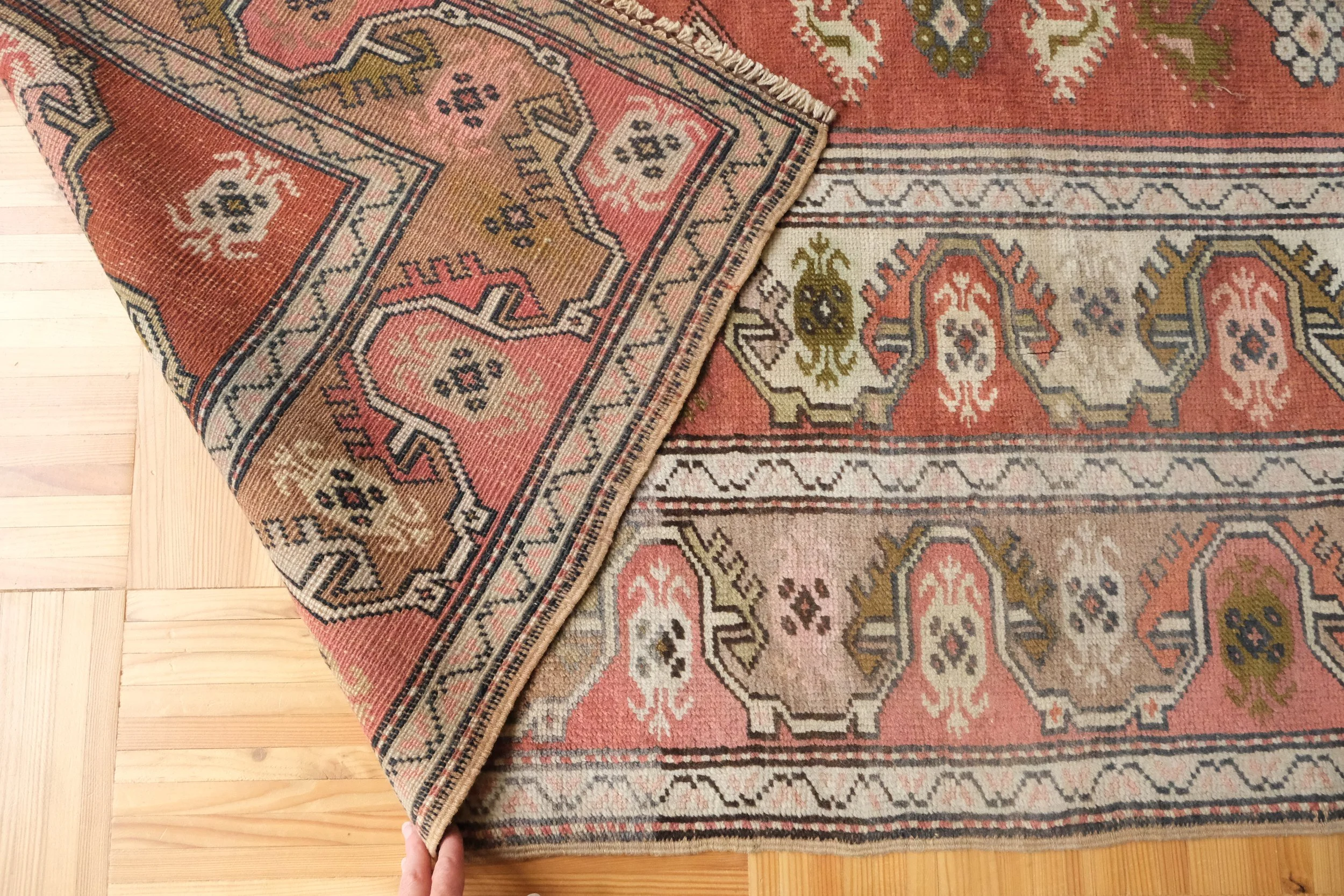 hand knotted wool rugs