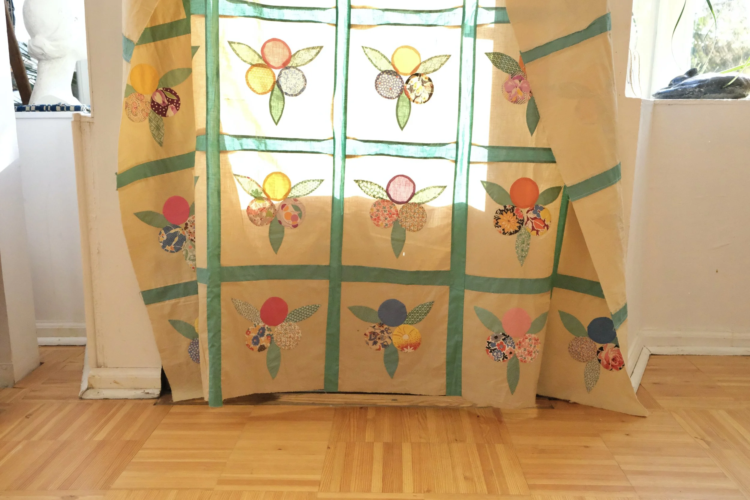 vintage textiles and crafts