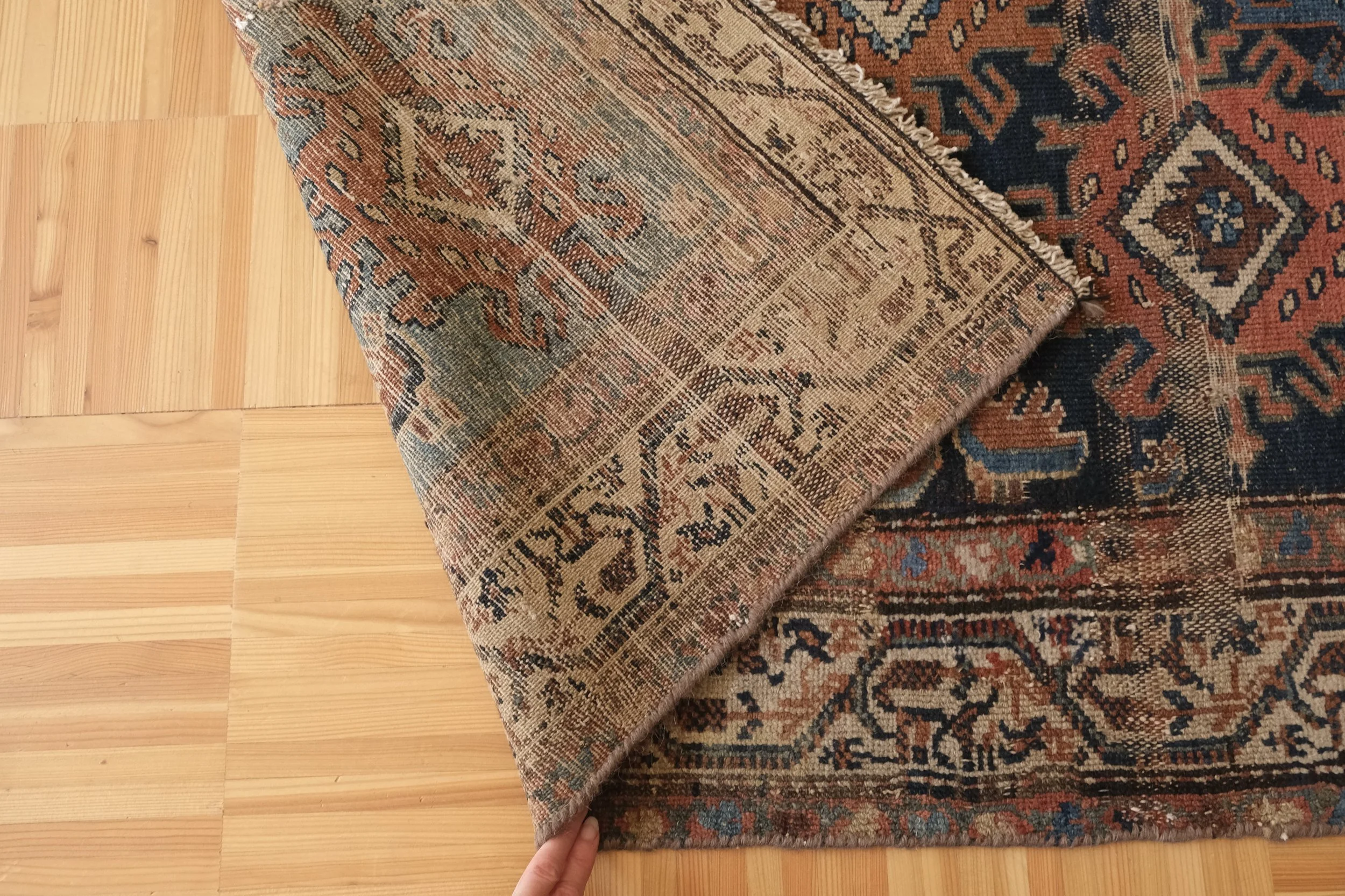 hand knotted wool rugs