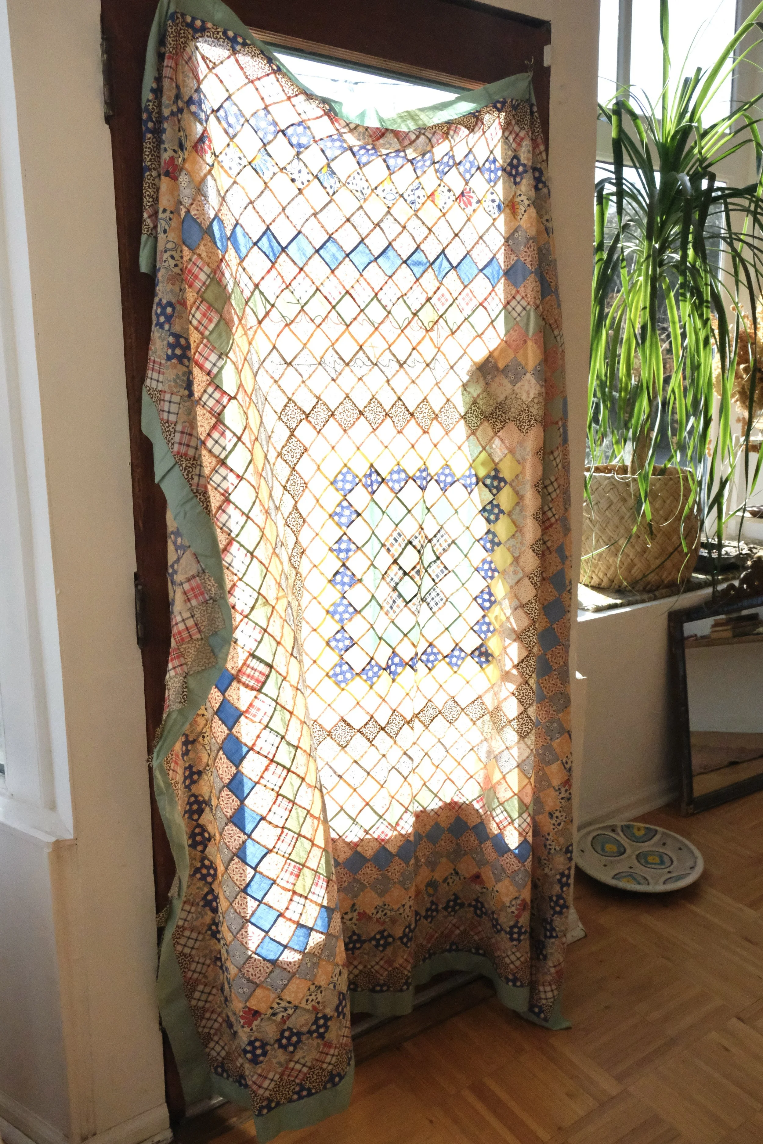 vintage and antique homewares and decor