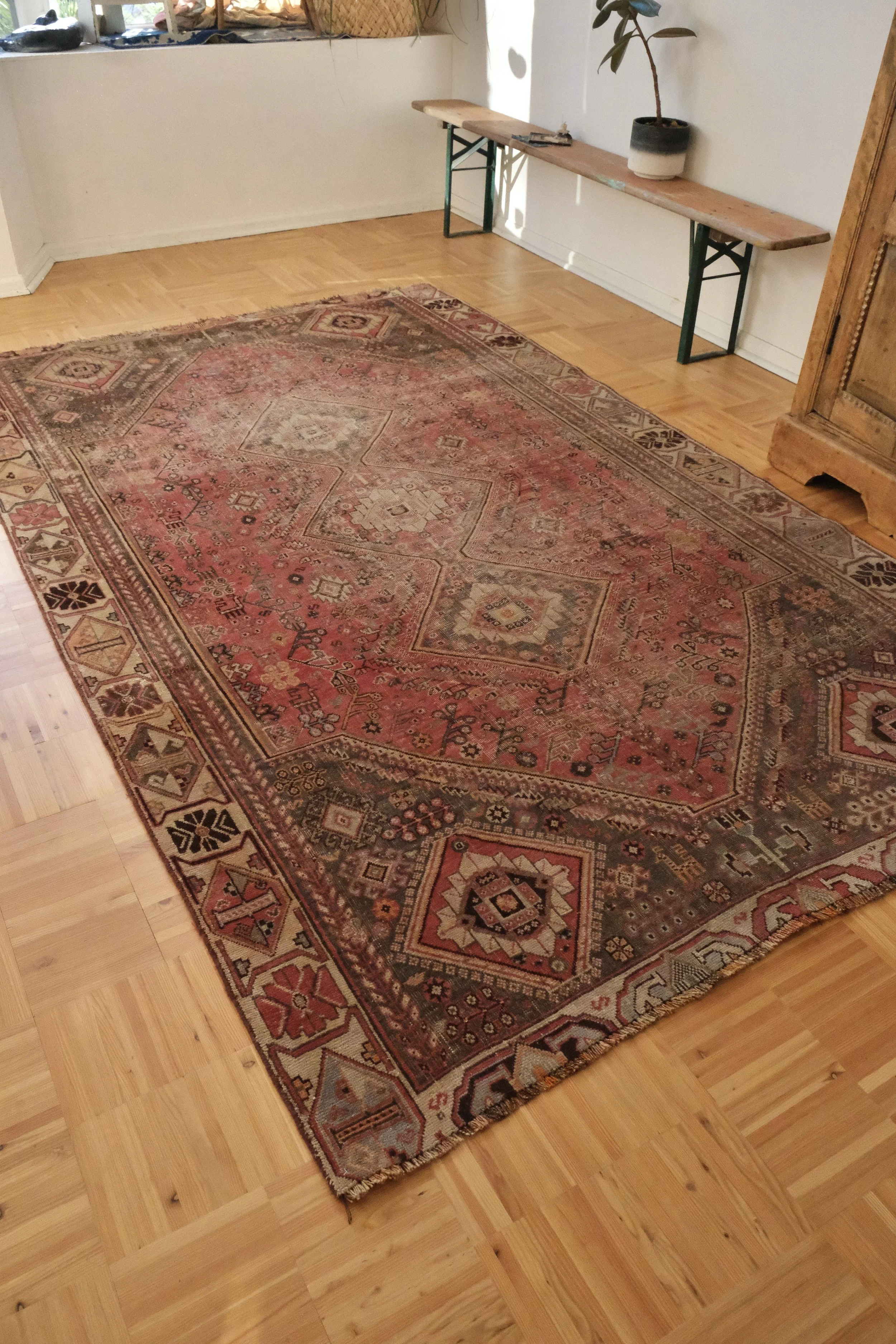 vintage and antique homewares and decor