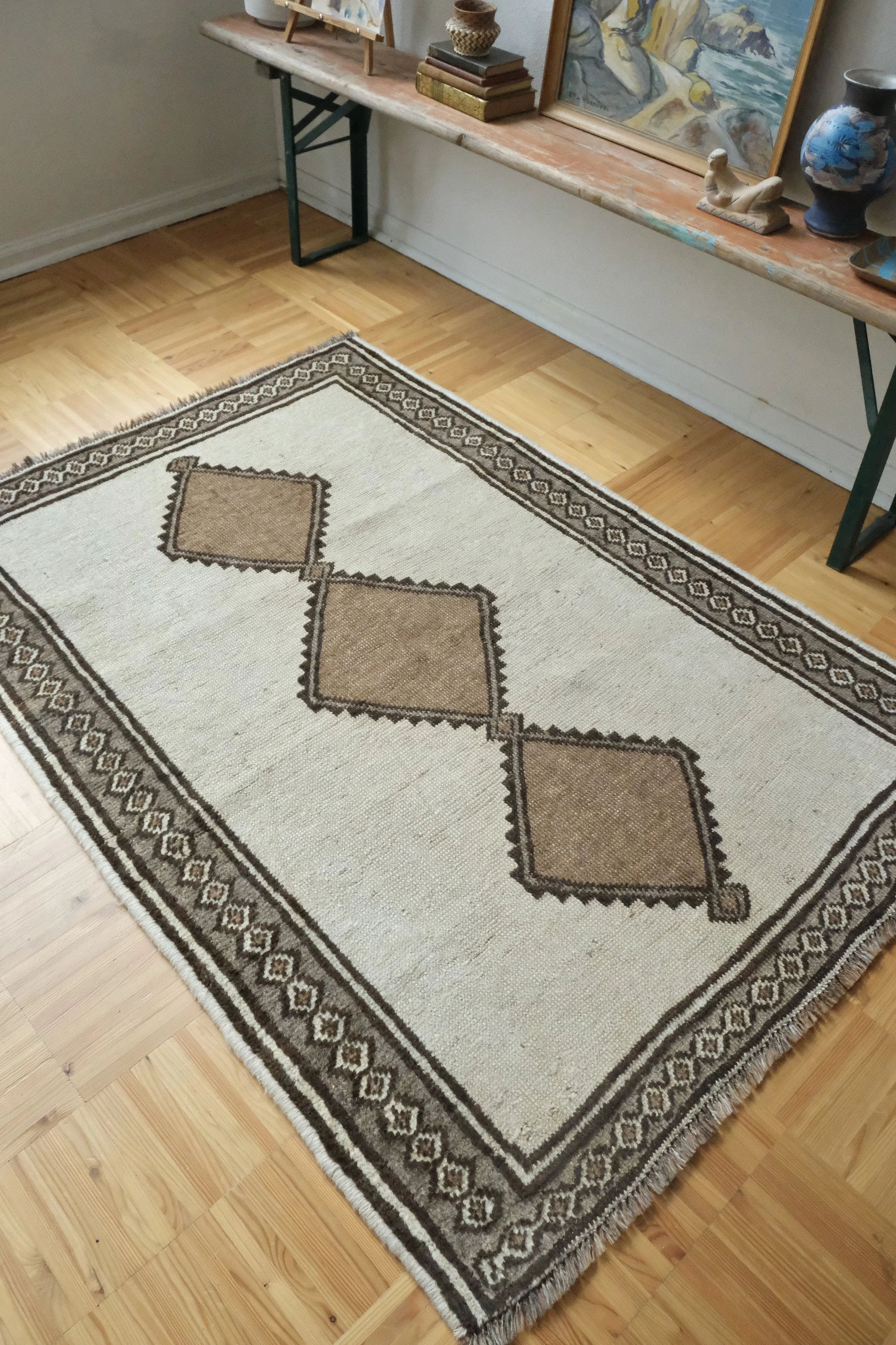 minimalist Persian rugs