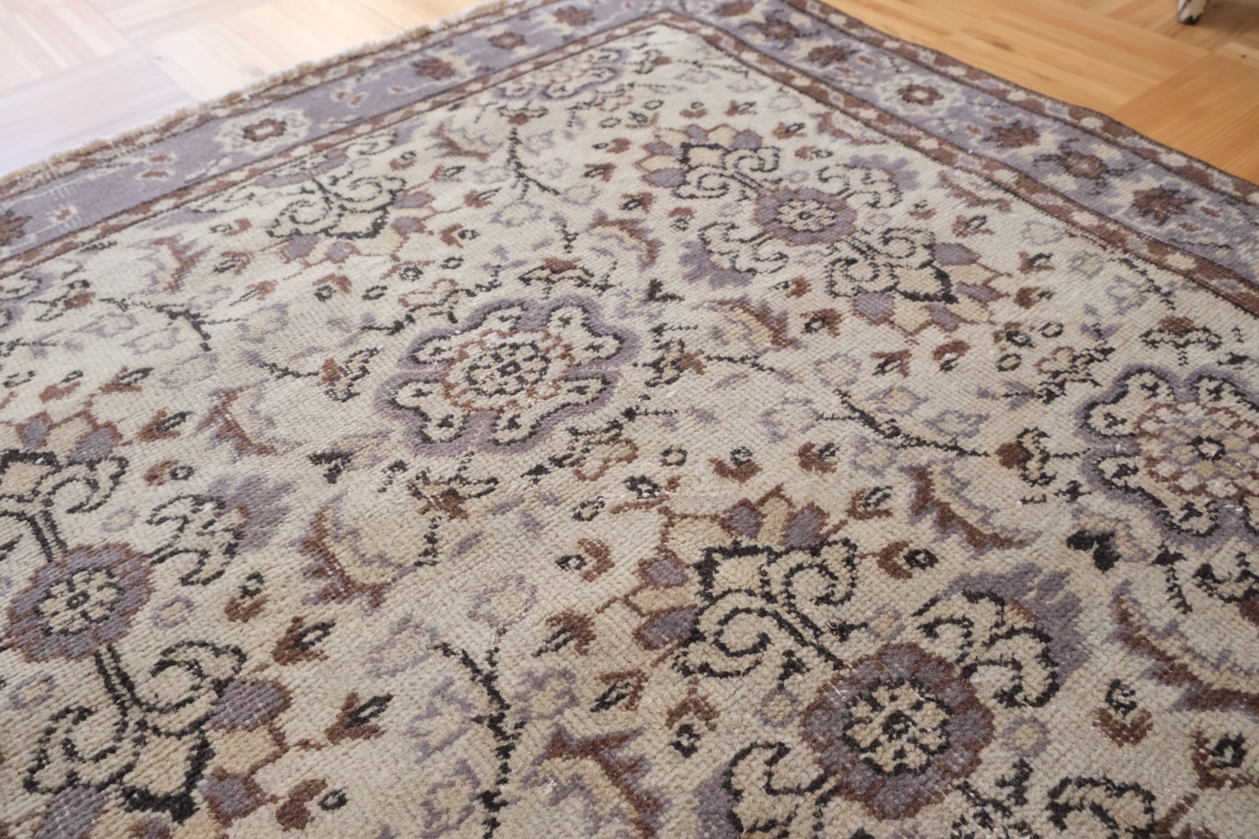 all-over repeating floral and vine design