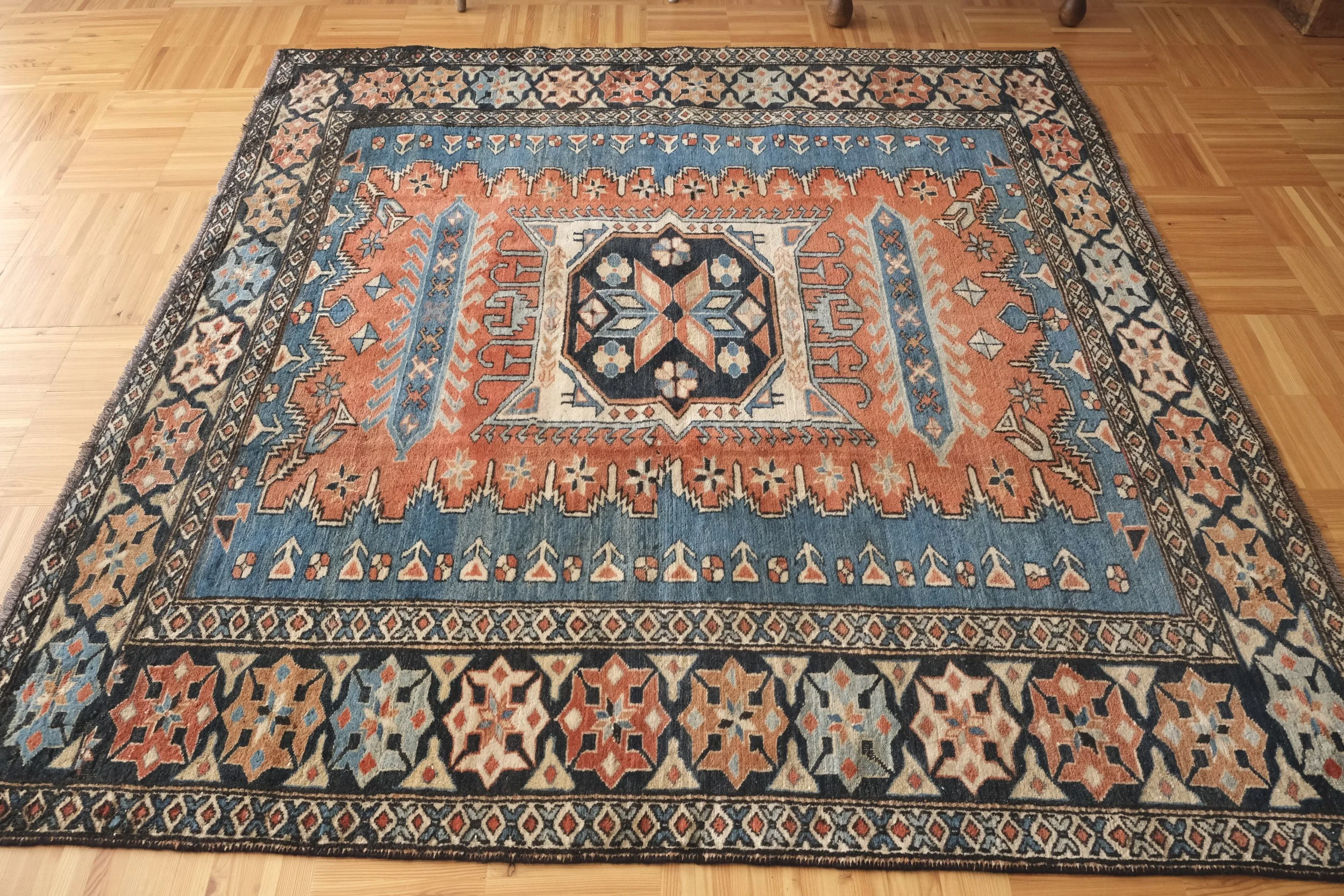vintage and antique home decor