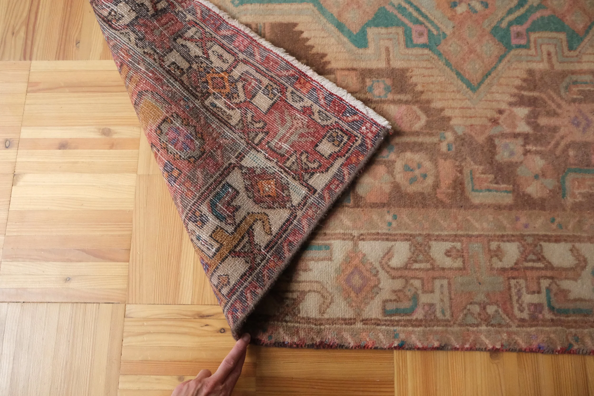 hand knotted wool rugs