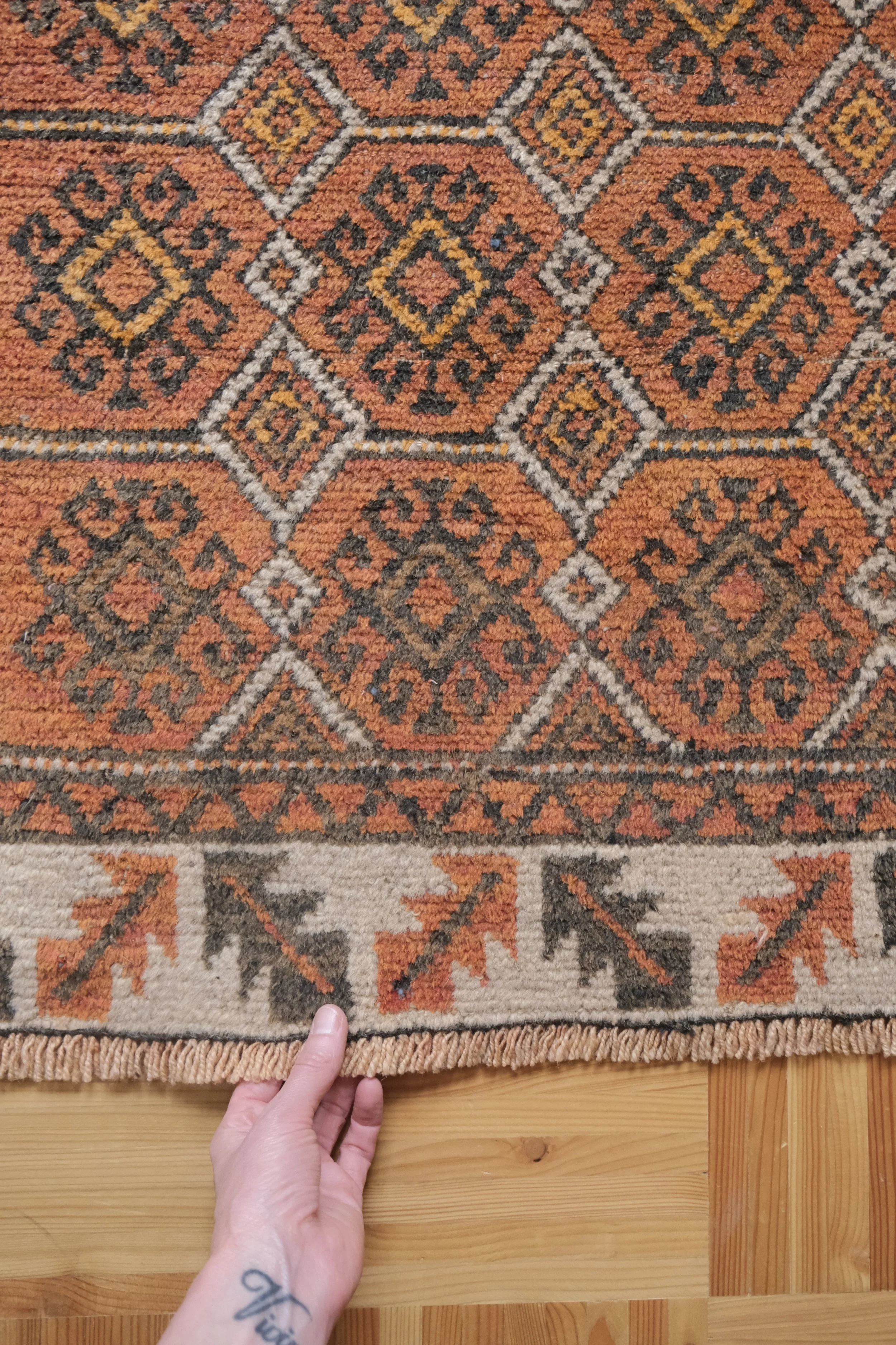 all over repeating pattern